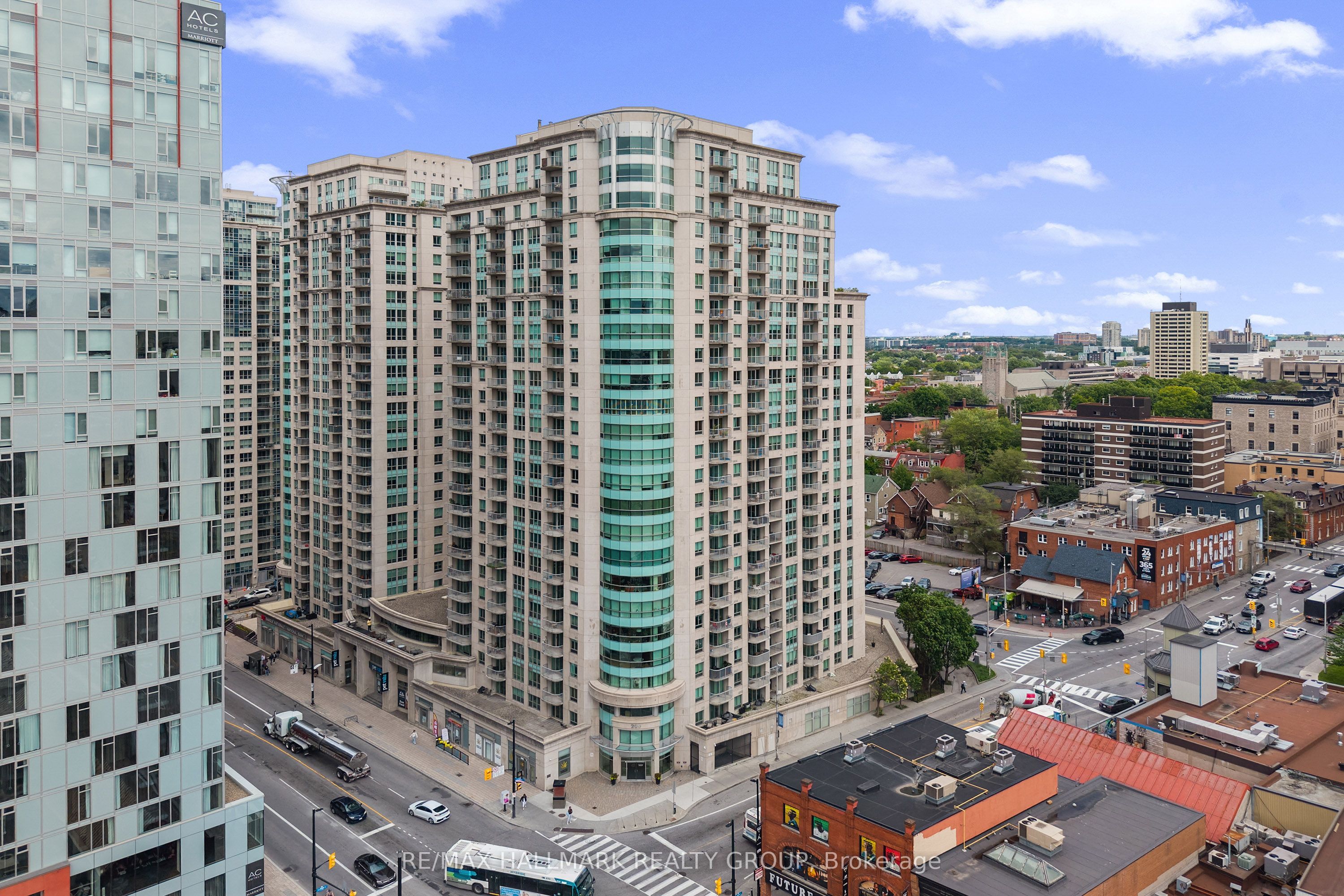 200 Rideau Street 1702 Property Photo 1