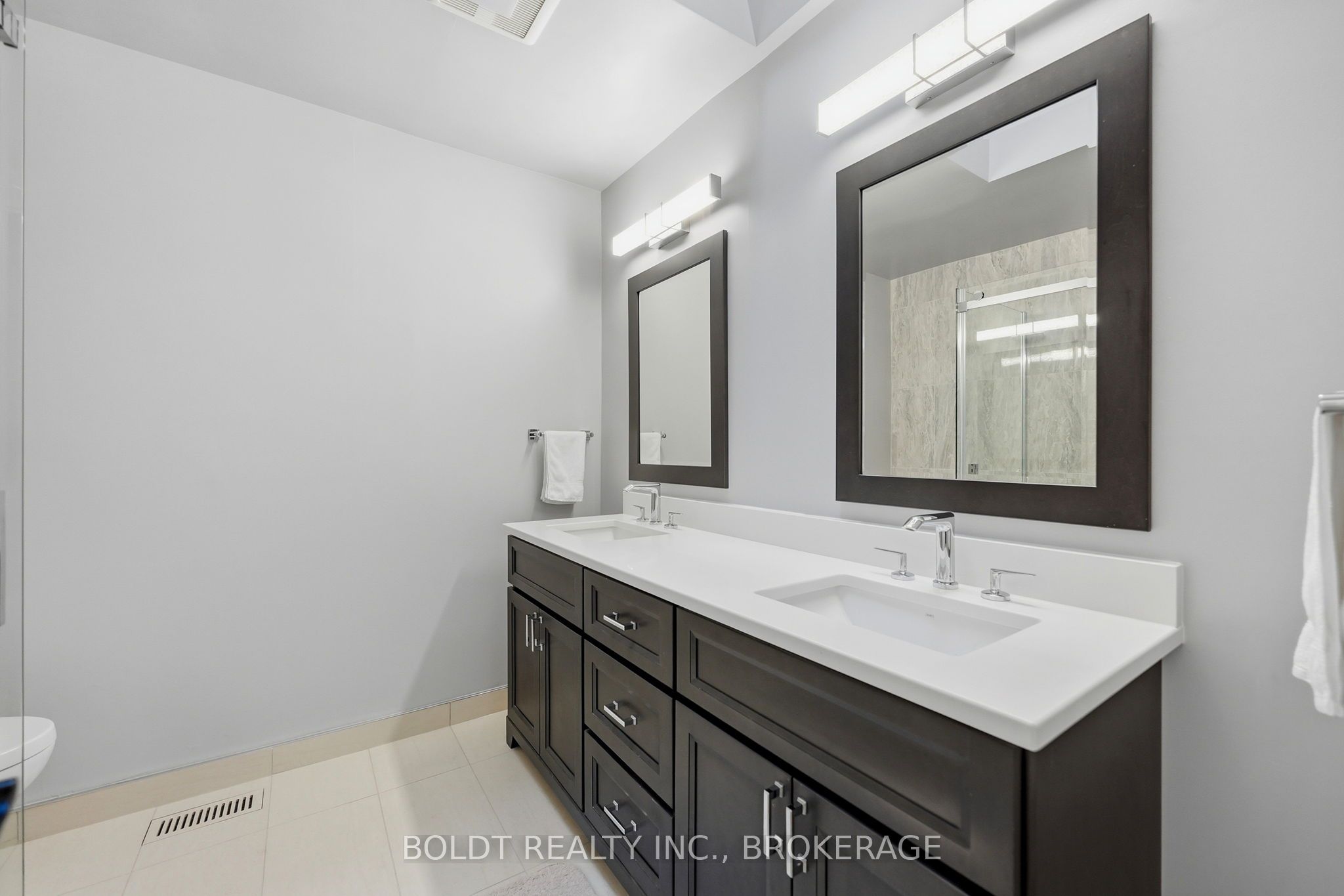 275 Pelham Road 25 Property Photo 17