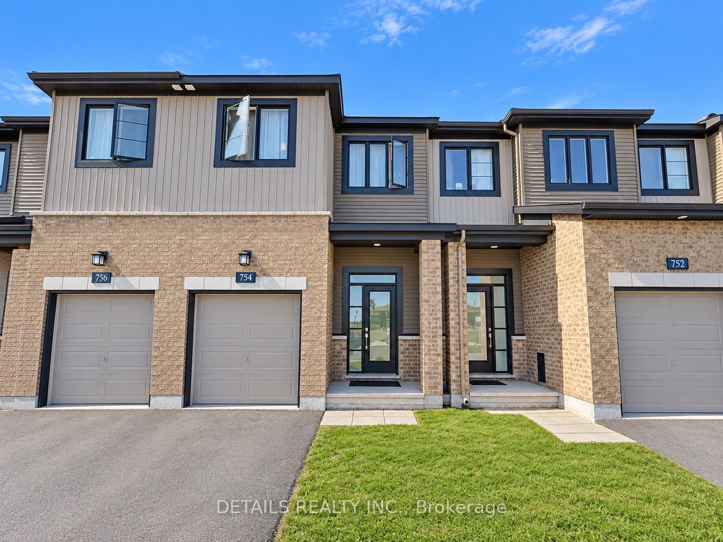 754 Cashmere Terrace Property Photo 1