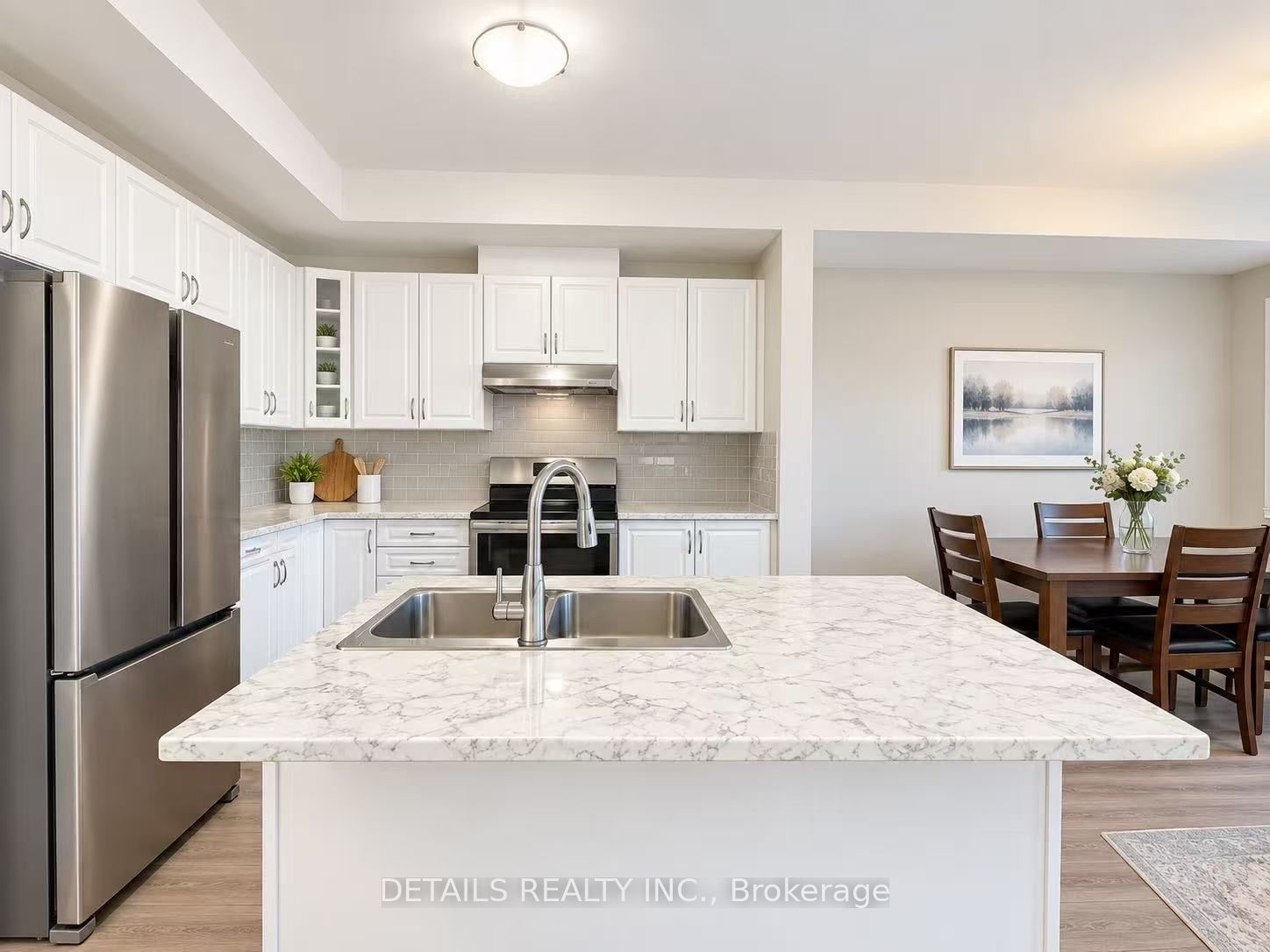 754 Cashmere Terrace Property Photo 4