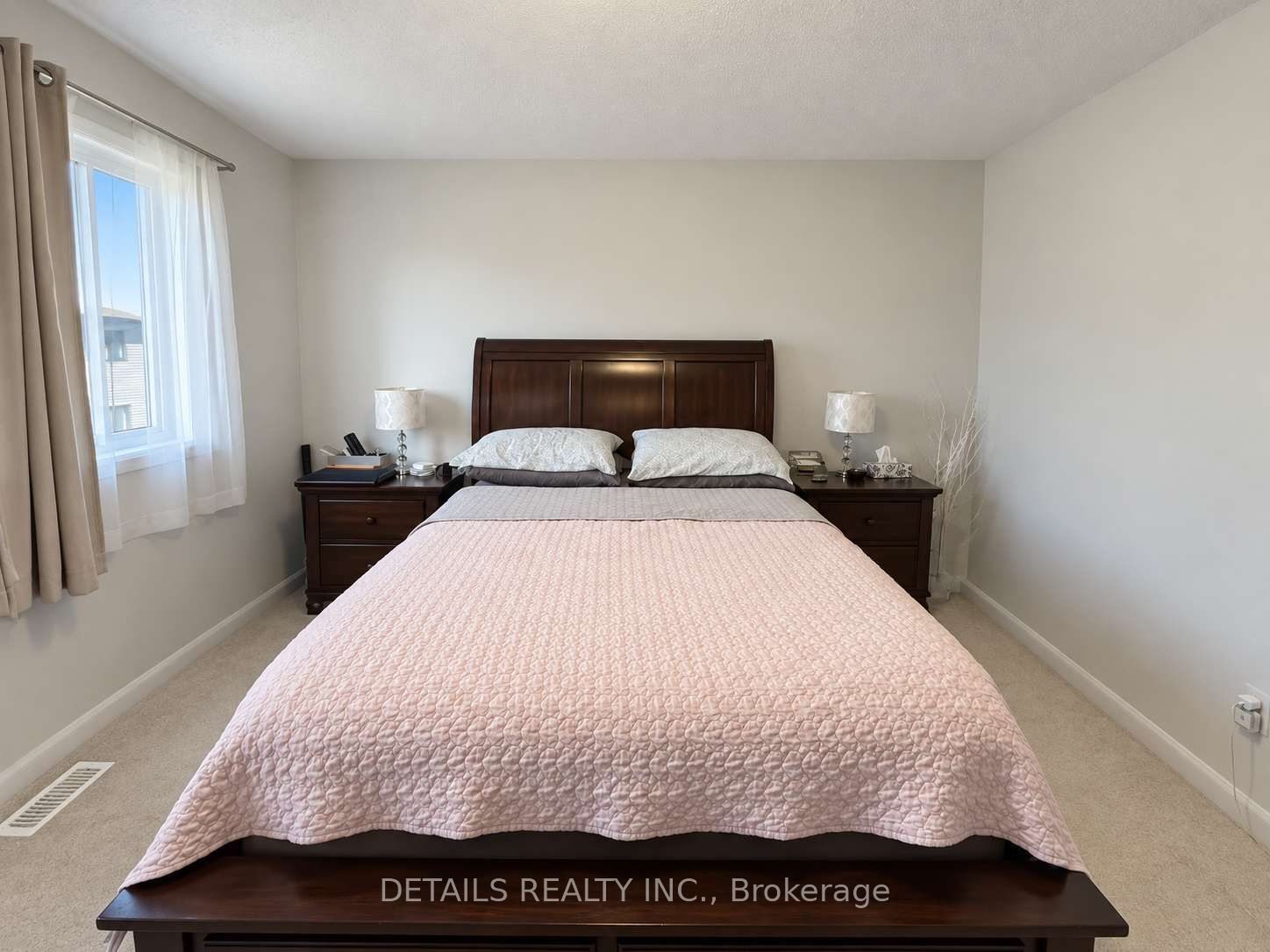 754 Cashmere Terrace Property Photo 14