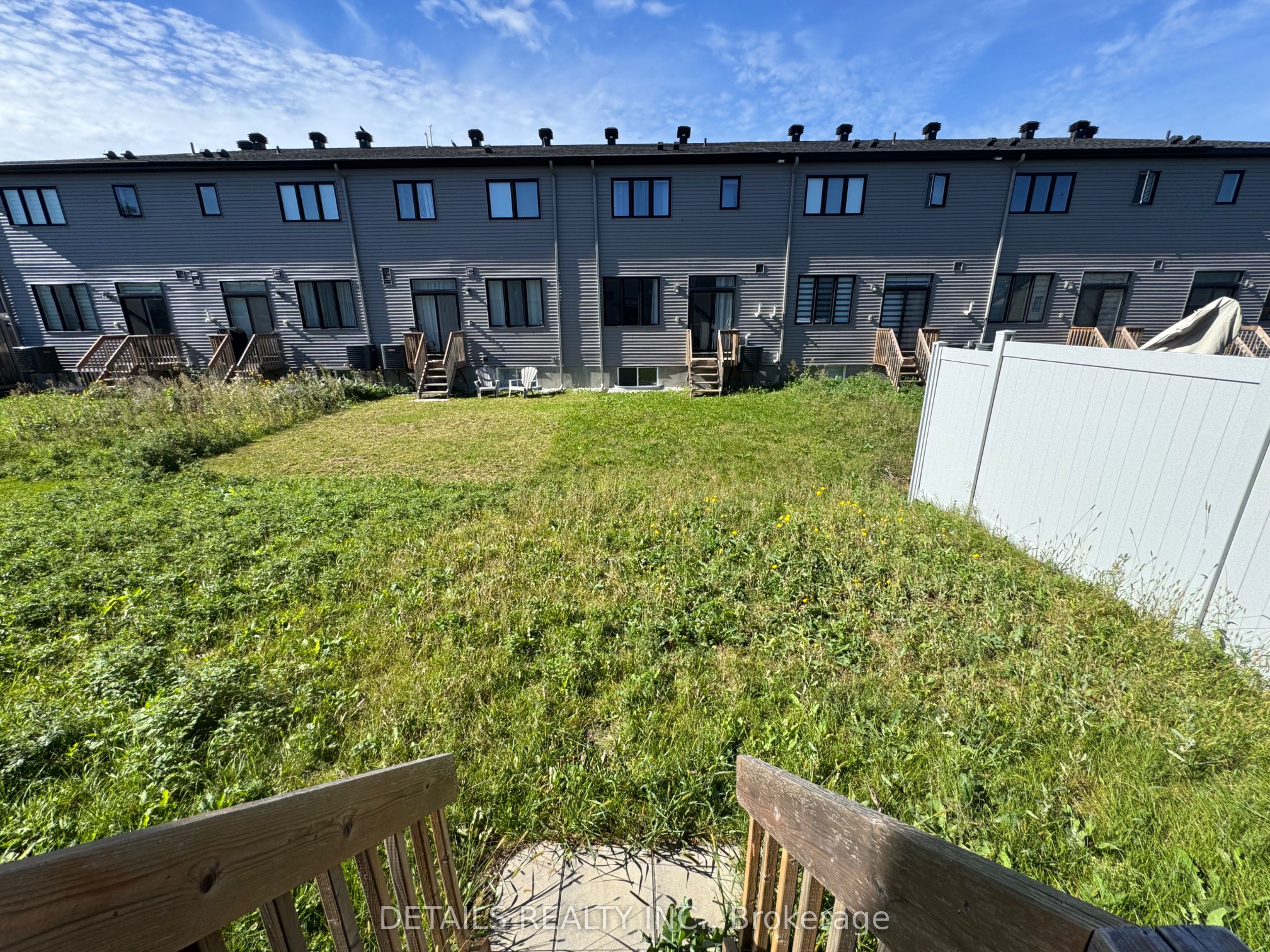 754 Cashmere Terrace Property Photo 25