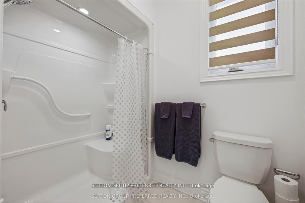 105 Harvest Lane Property Photo 28