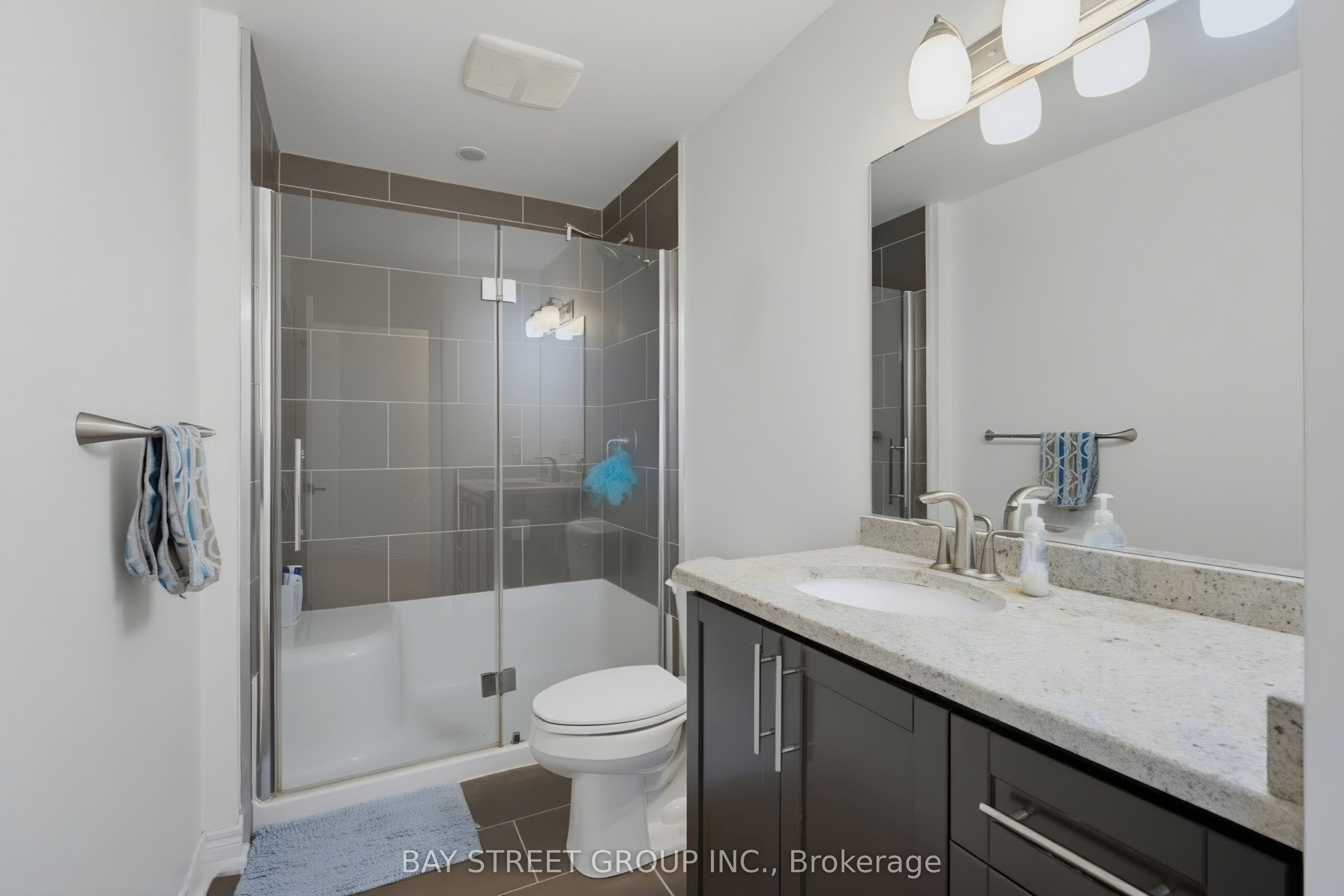 330 Ridout Street N 2202 Property Photo 21