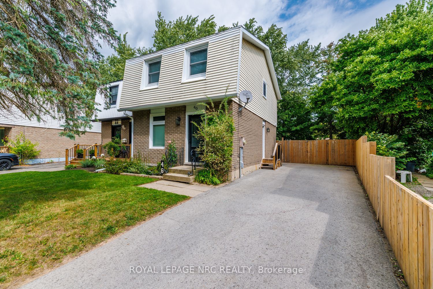 46 Graystone Crescent Property Photo 1