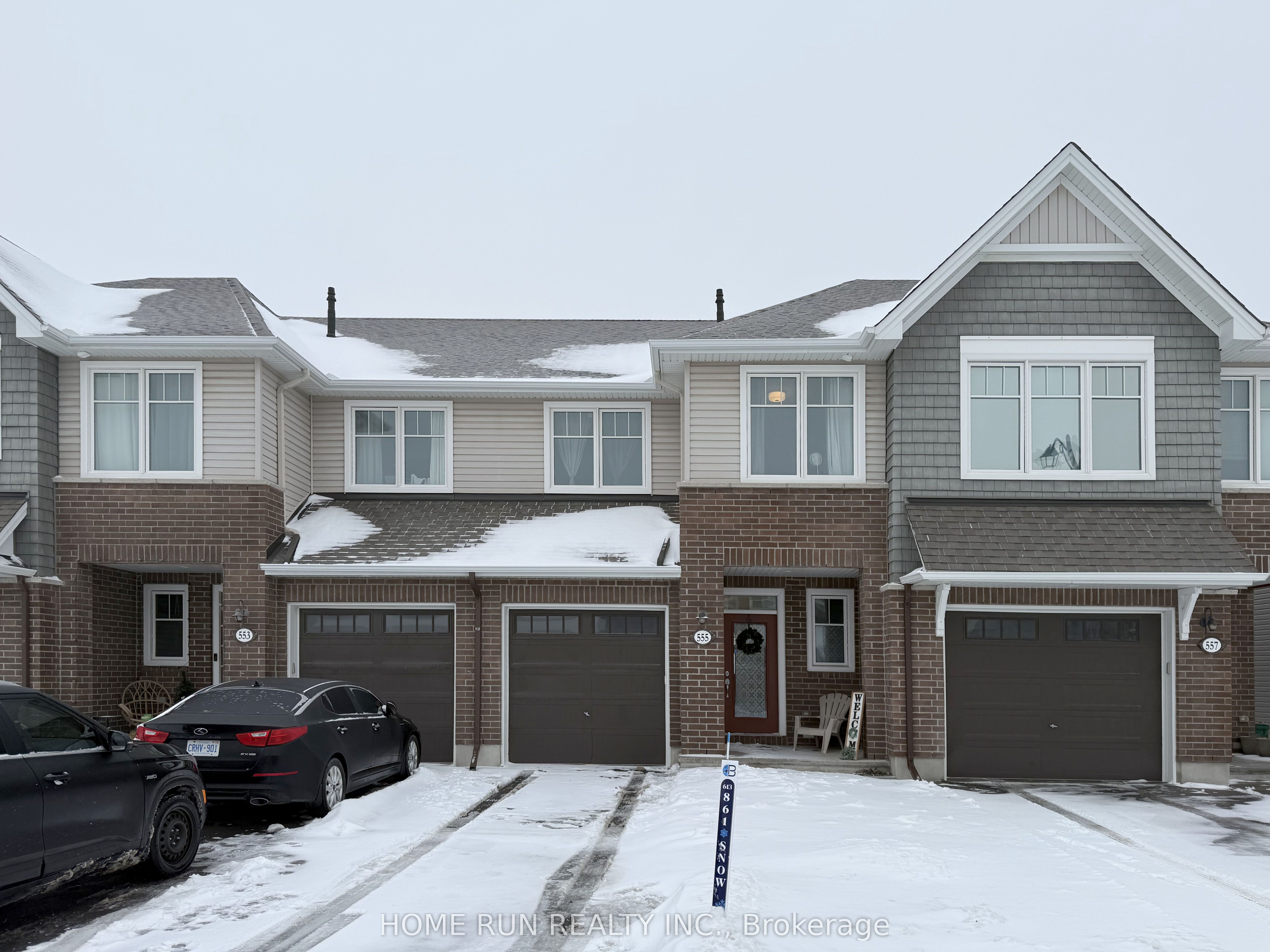 555 Jackdaw Avenue Property Photo 1