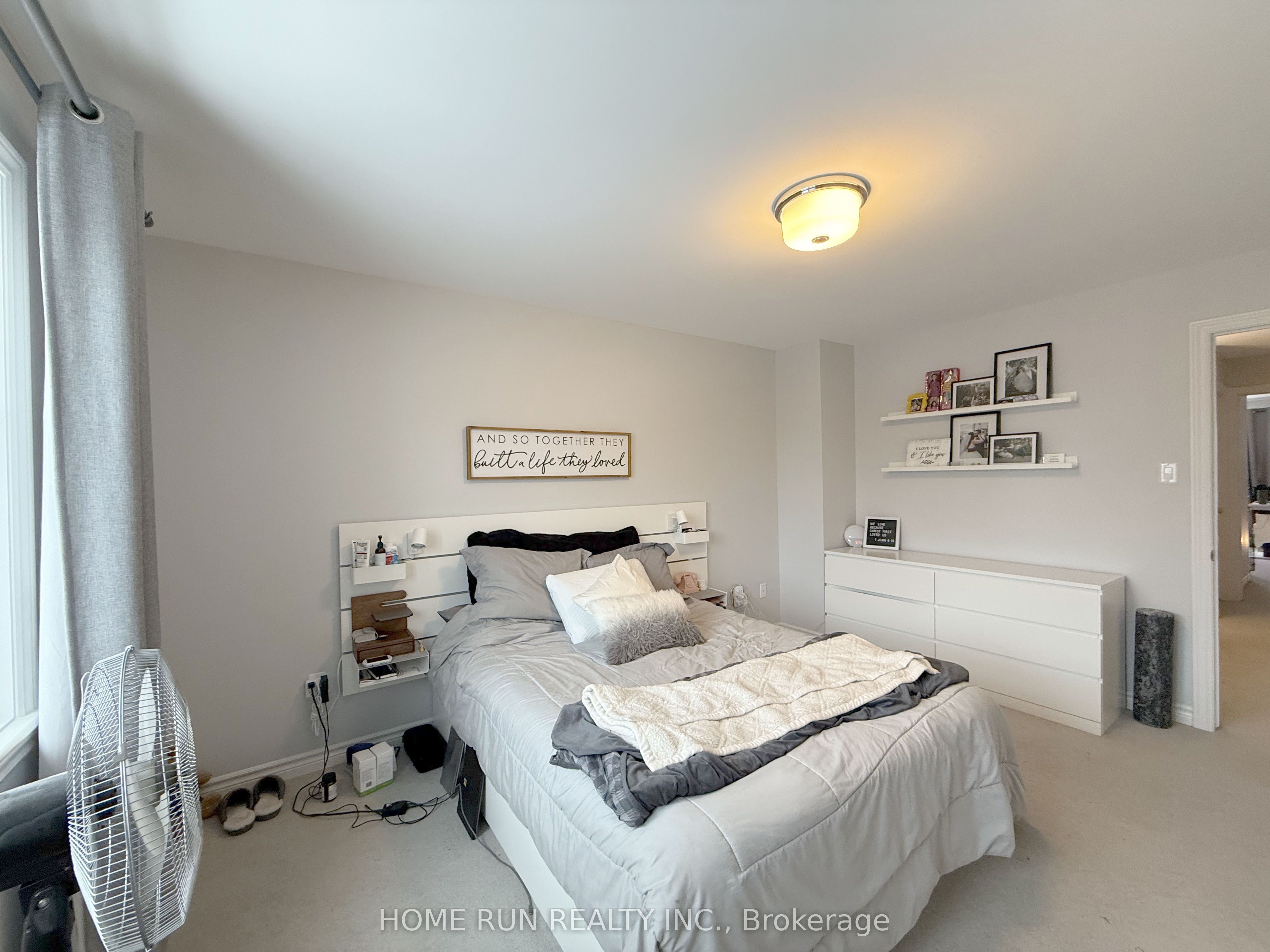 555 Jackdaw Avenue Property Photo 15