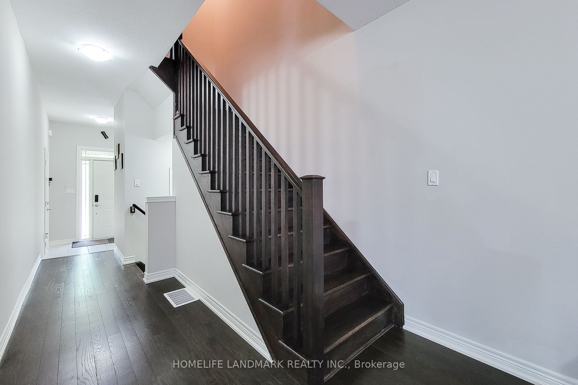 52 Sonoma Valley Crescent Property Photo 17