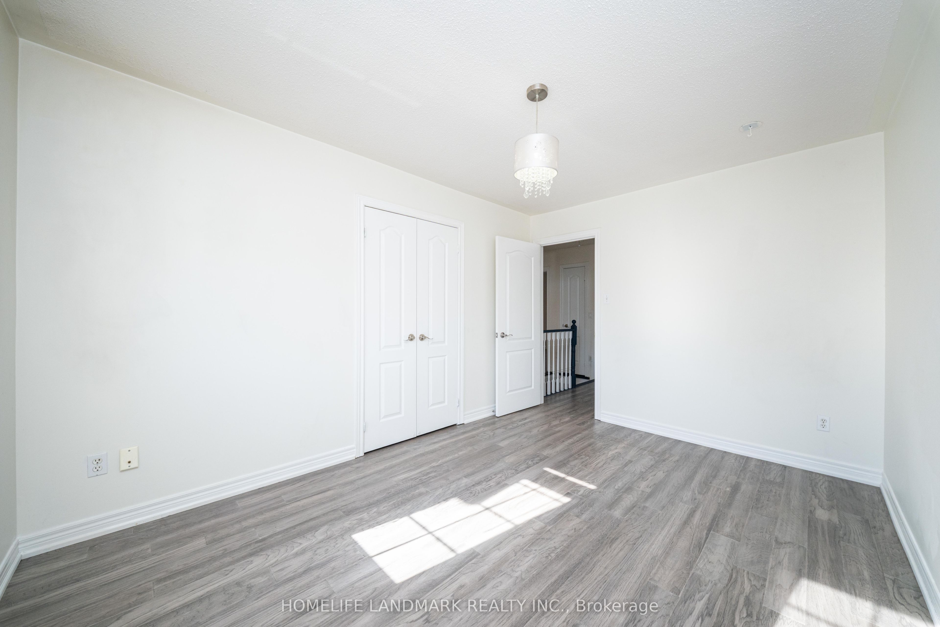 33 Titan Drive Property Photo 30