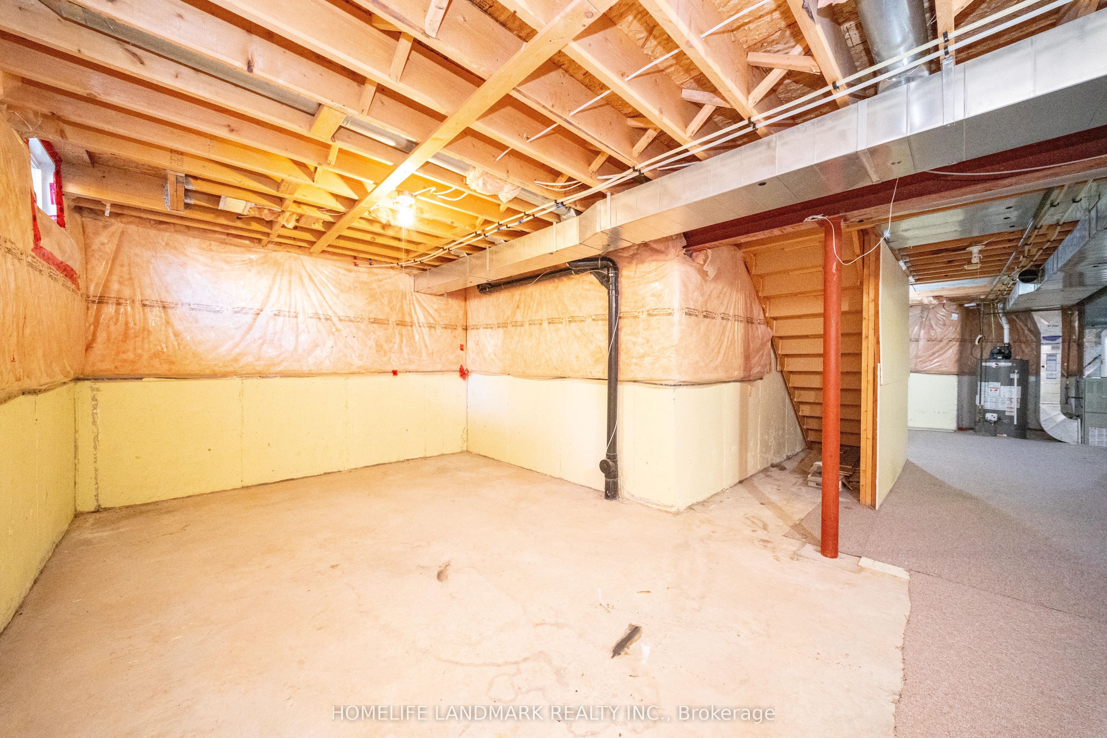 33 Titan Drive Property Photo 36