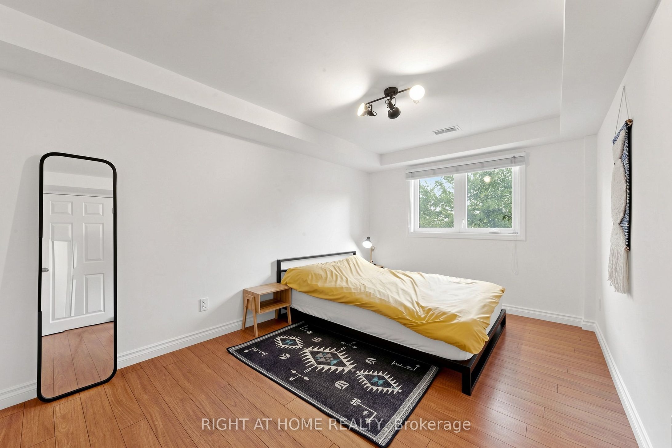 159 Meaford Drive Property Photo 35