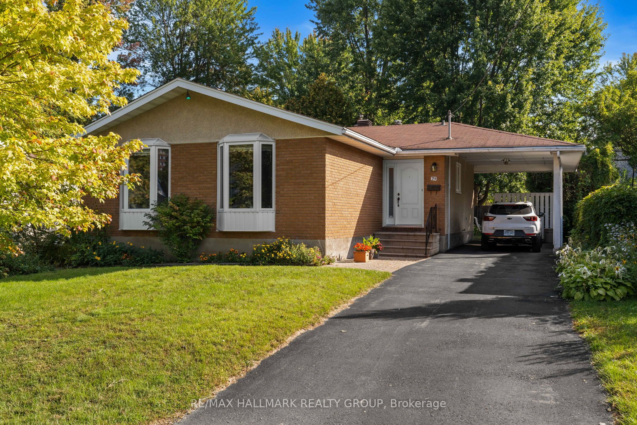 29 Wylie Avenue Property Photo 1