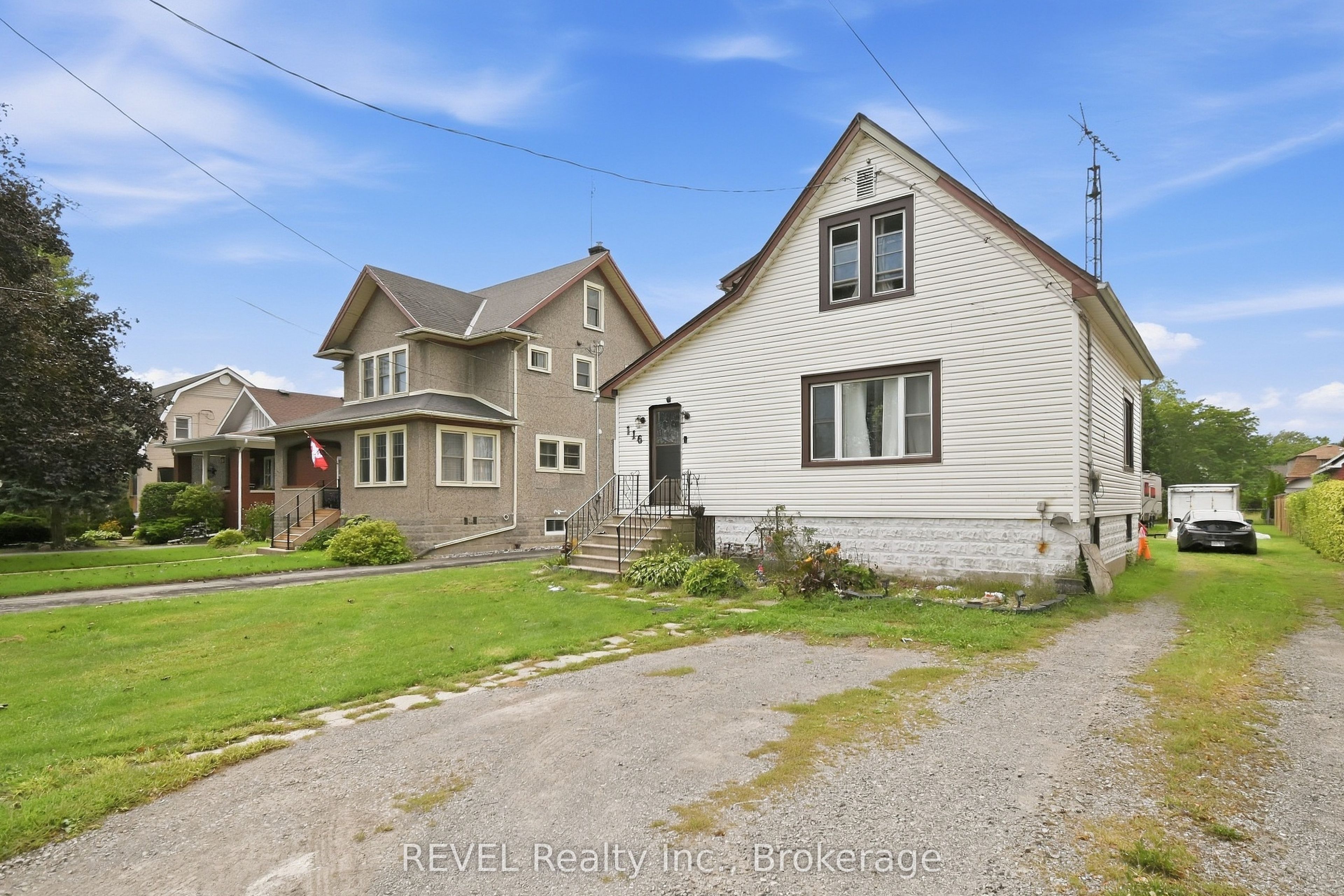 116 Steele Street Property Photo 1