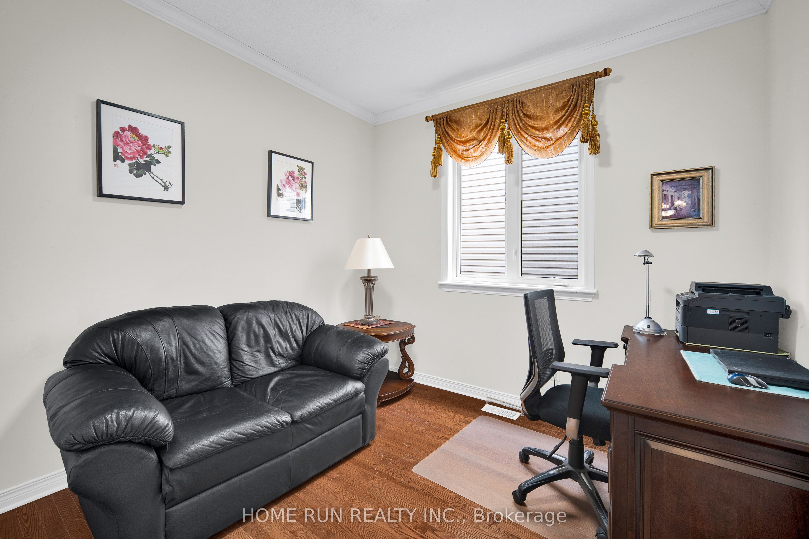 106 Portrush Avenue Property Photo 5