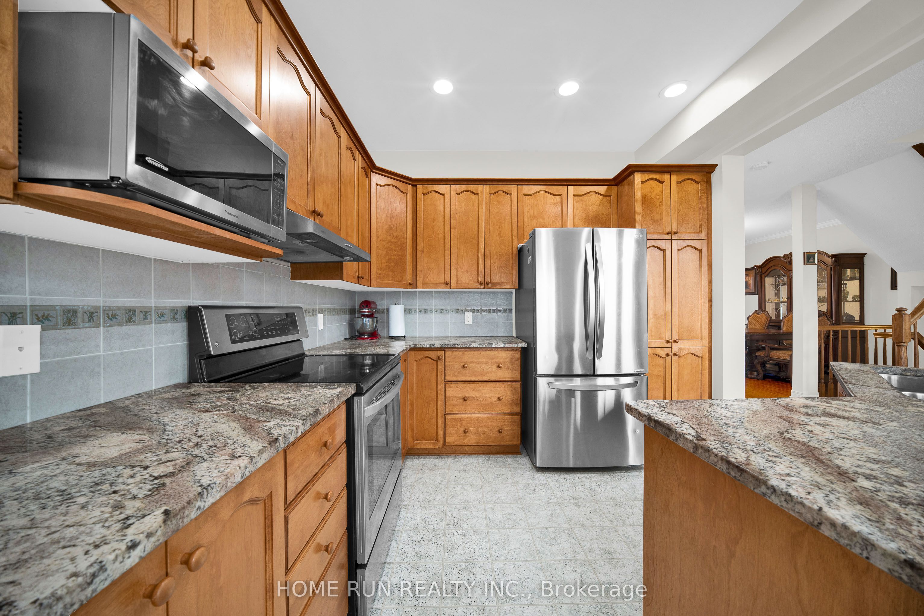 106 Portrush Avenue Property Photo 12
