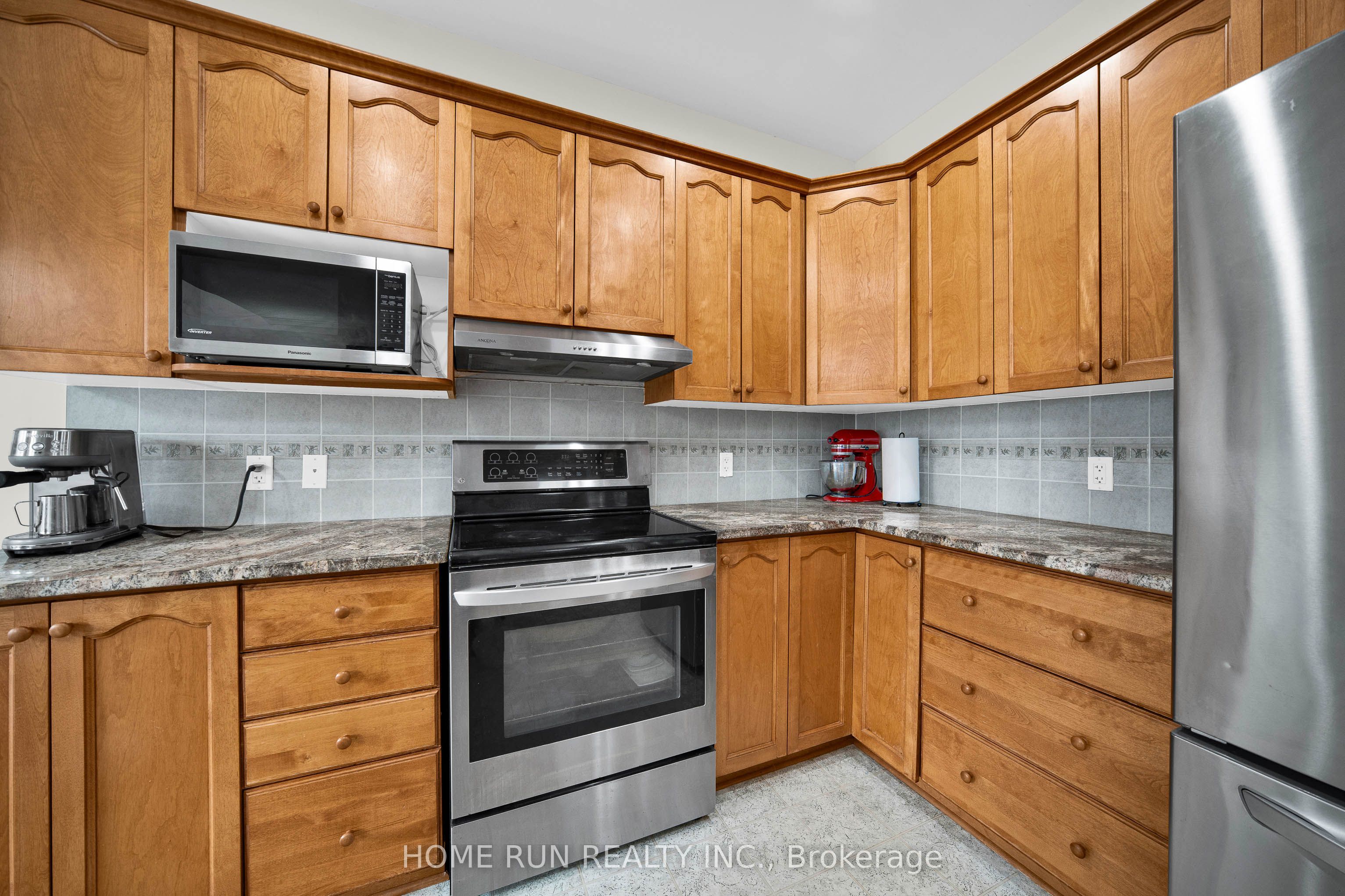 106 Portrush Avenue Property Photo 14