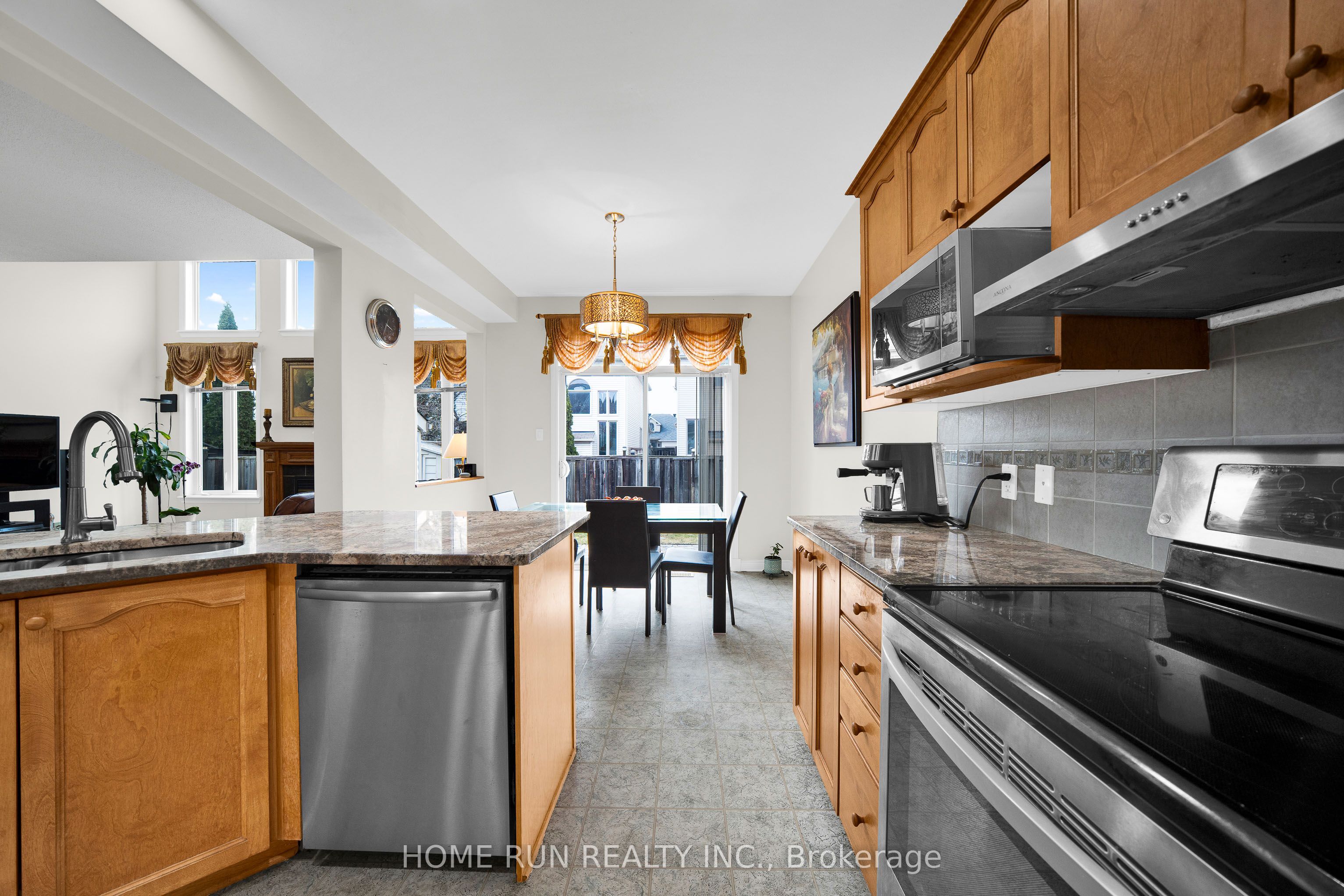 106 Portrush Avenue Property Photo 16