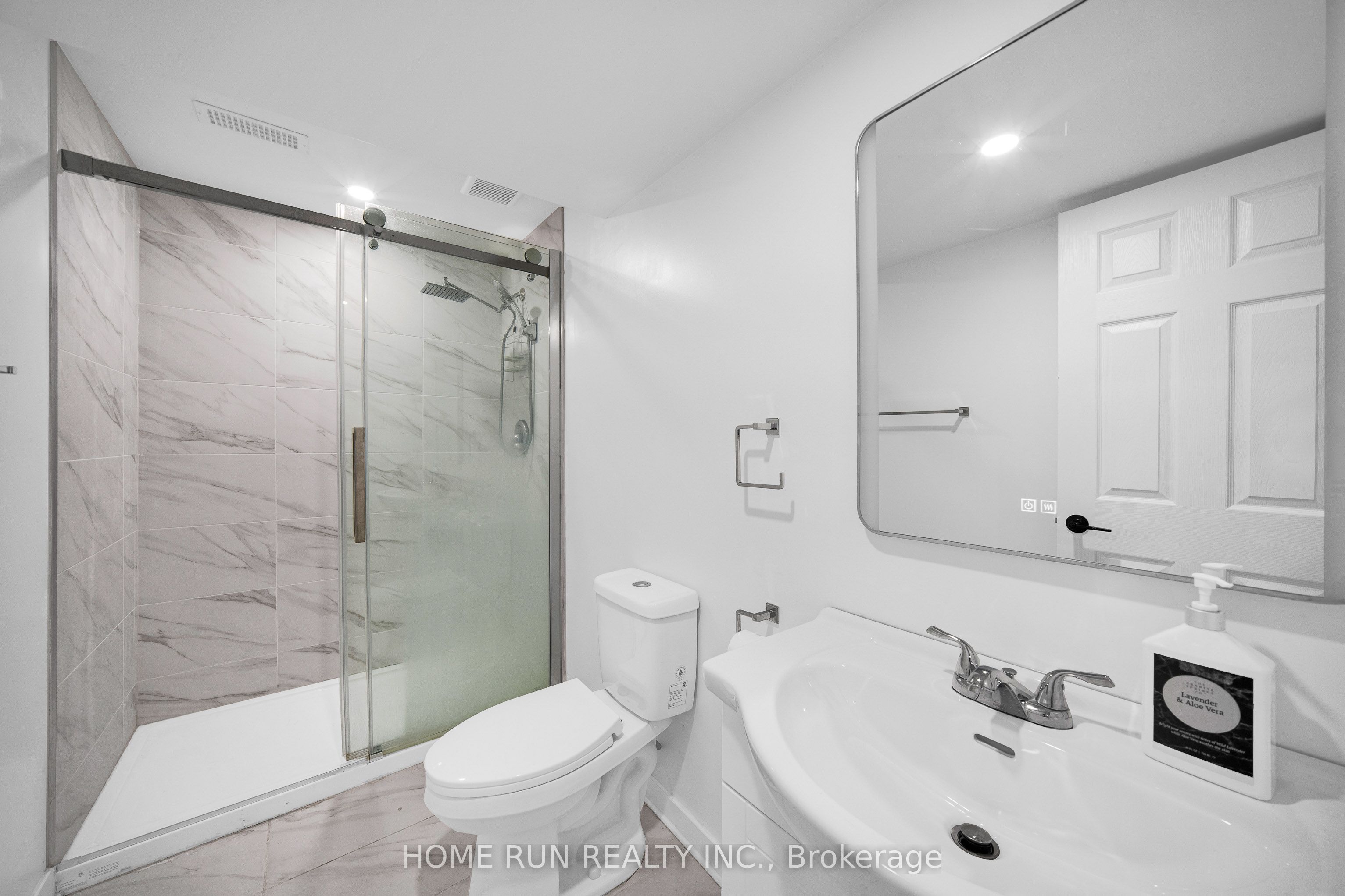 106 Portrush Avenue Property Photo 38