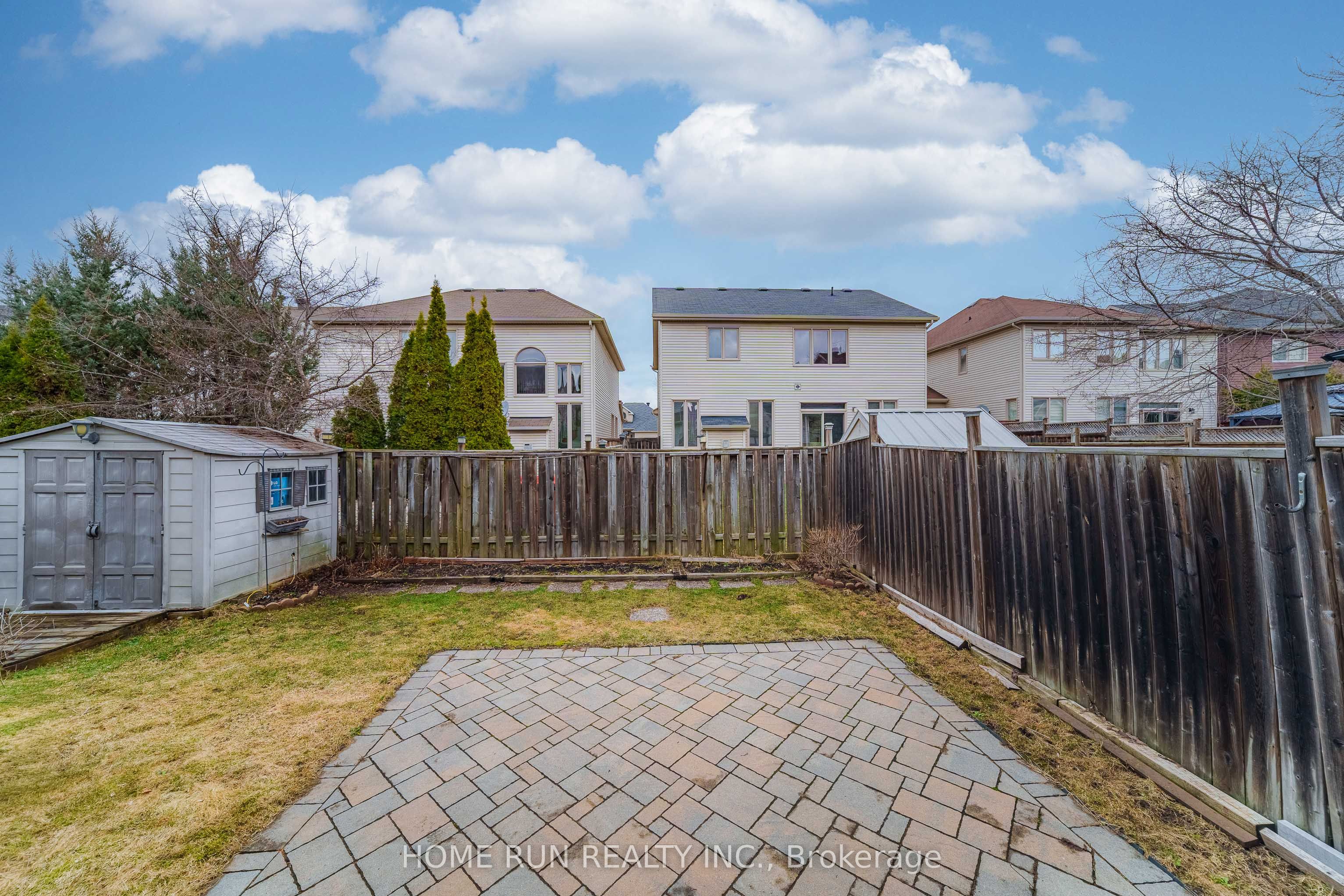 106 Portrush Avenue Property Photo 39