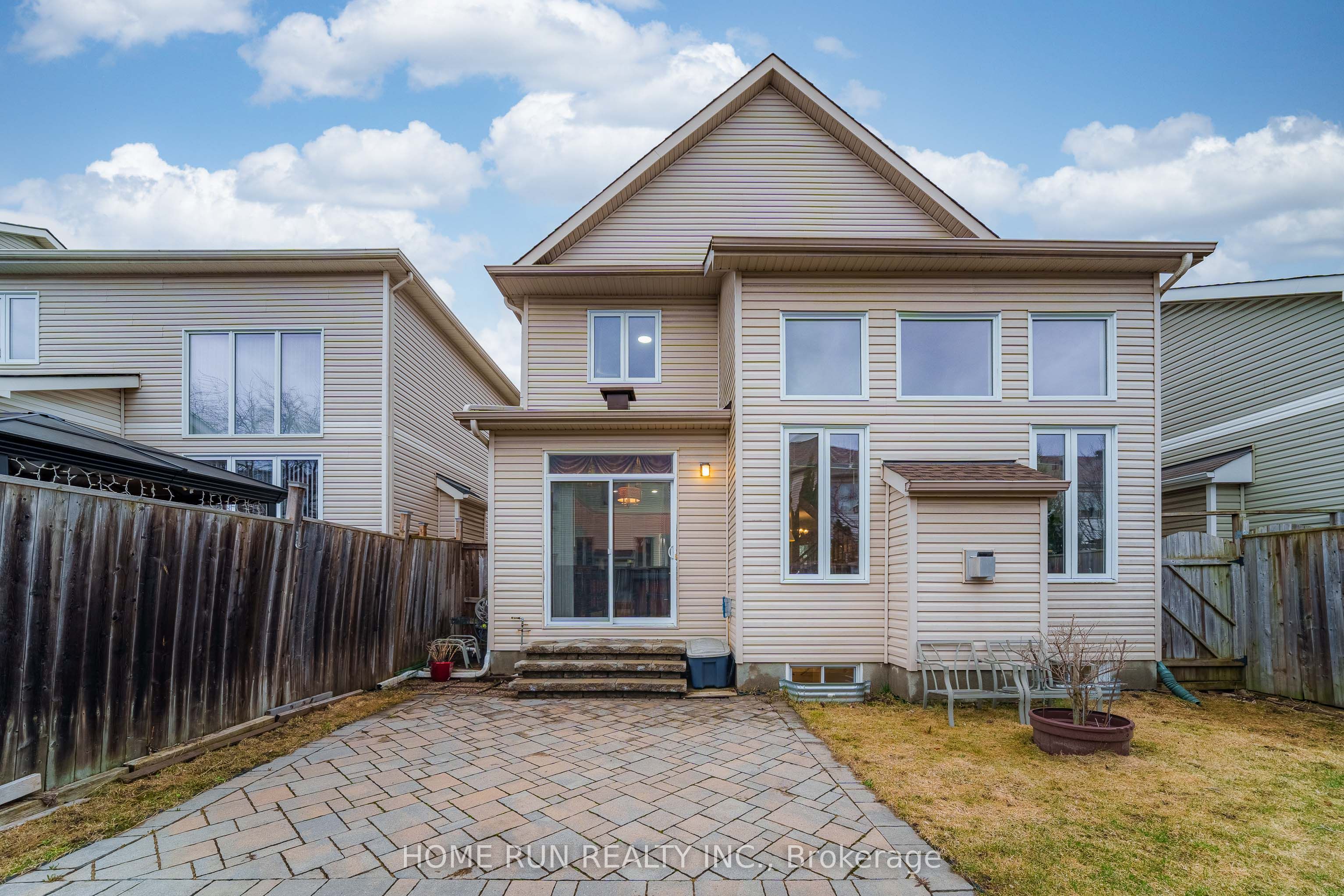 106 Portrush Avenue Property Photo 40