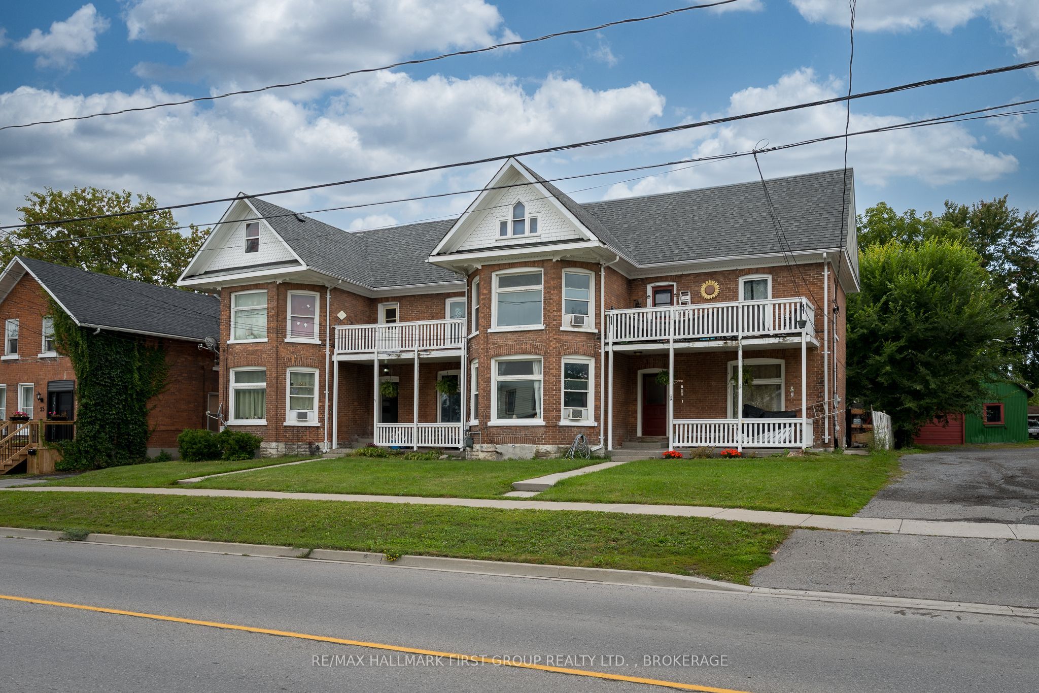 49/51 Bridge Street W Property Photo 25