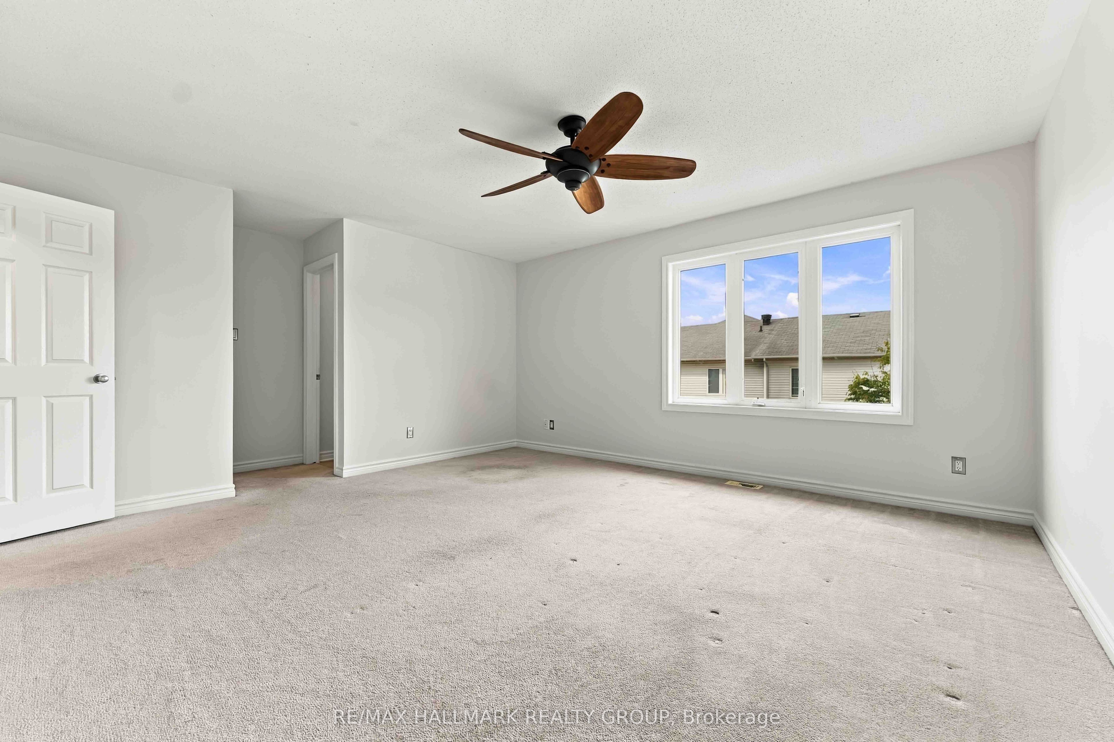 486 Paul Metivier Drive Property Photo 23