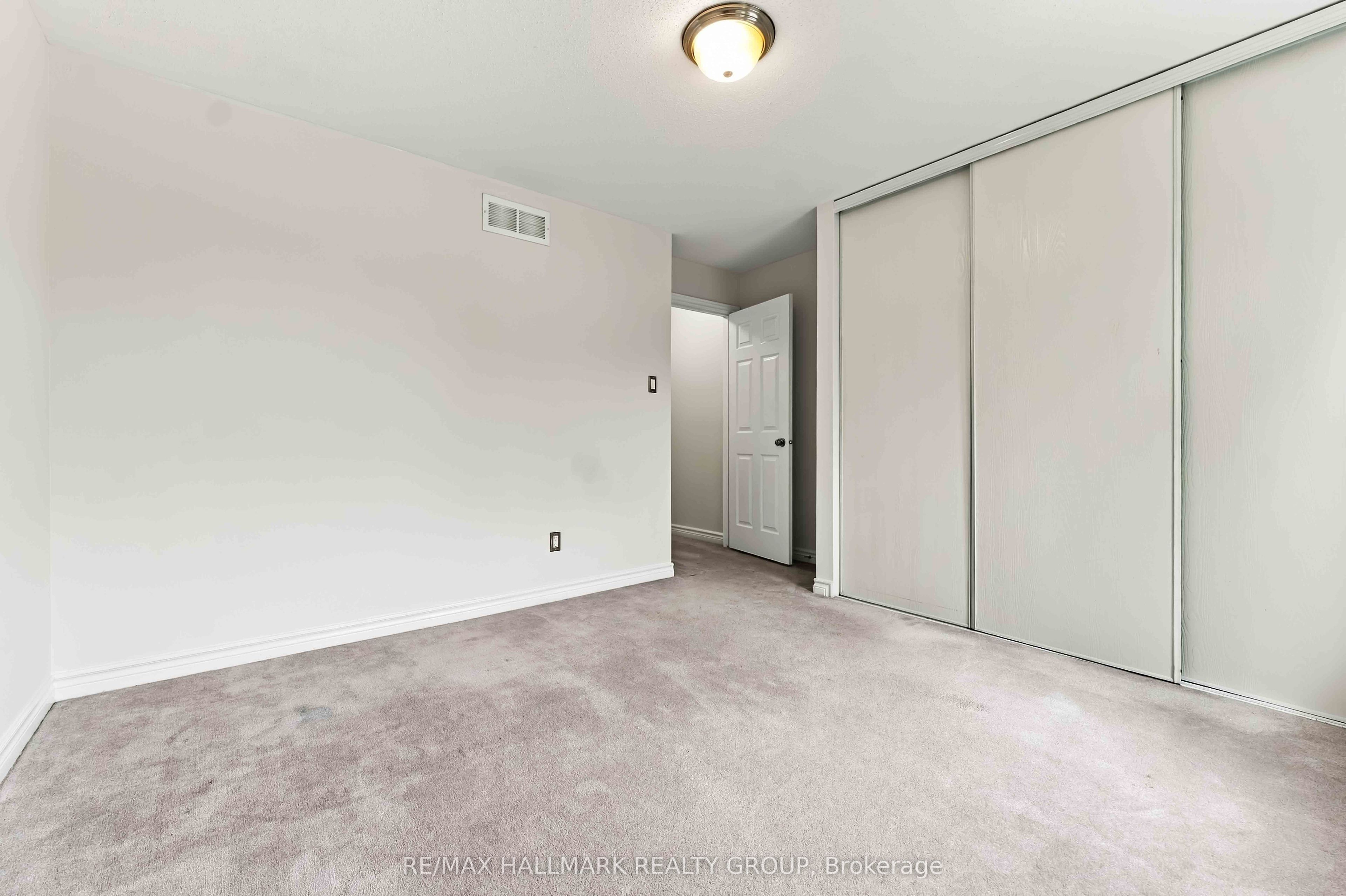 486 Paul Metivier Drive Property Photo 33