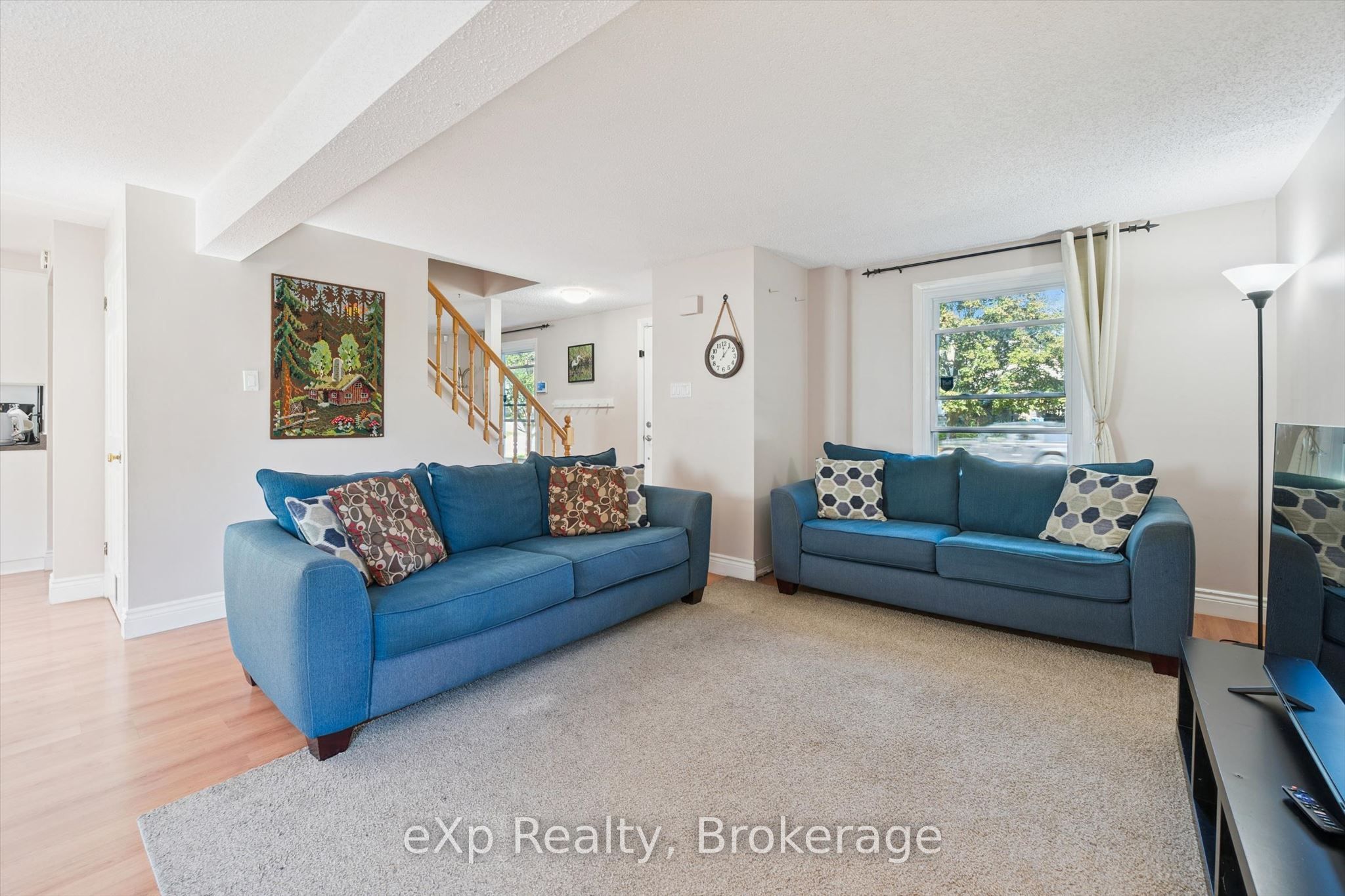 1 Chesterton Lane Property Photo 7