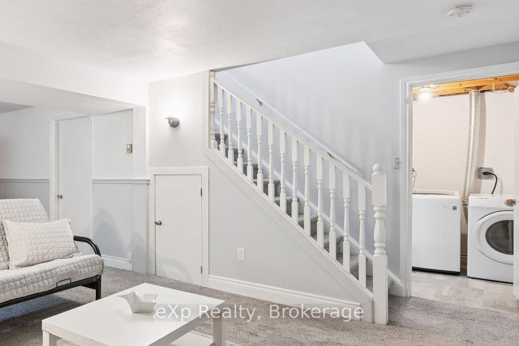 1 Chesterton Lane Property Photo 31