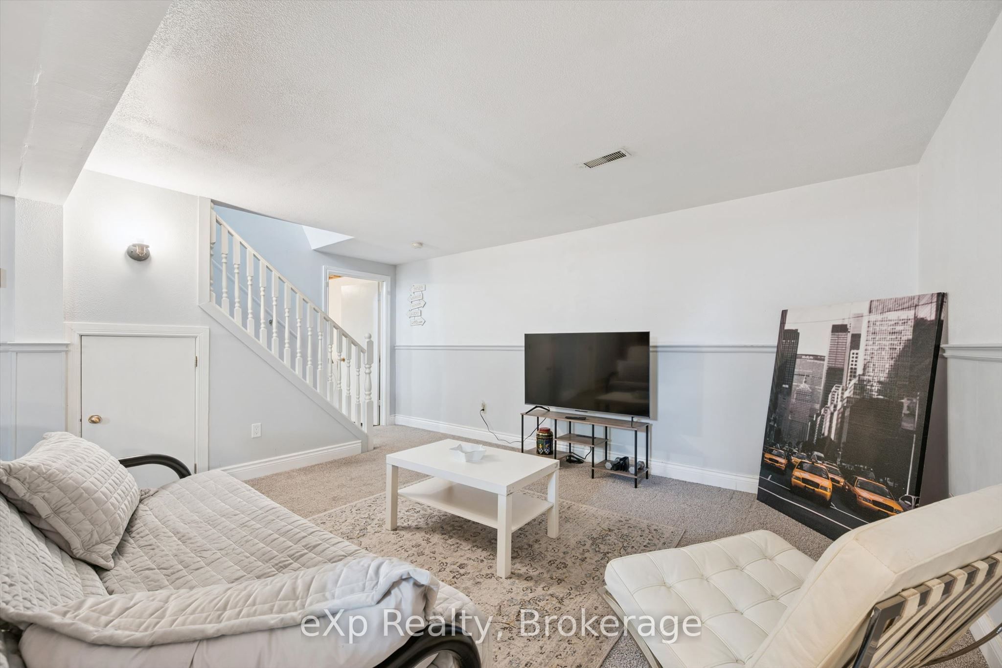 1 Chesterton Lane Property Photo 33