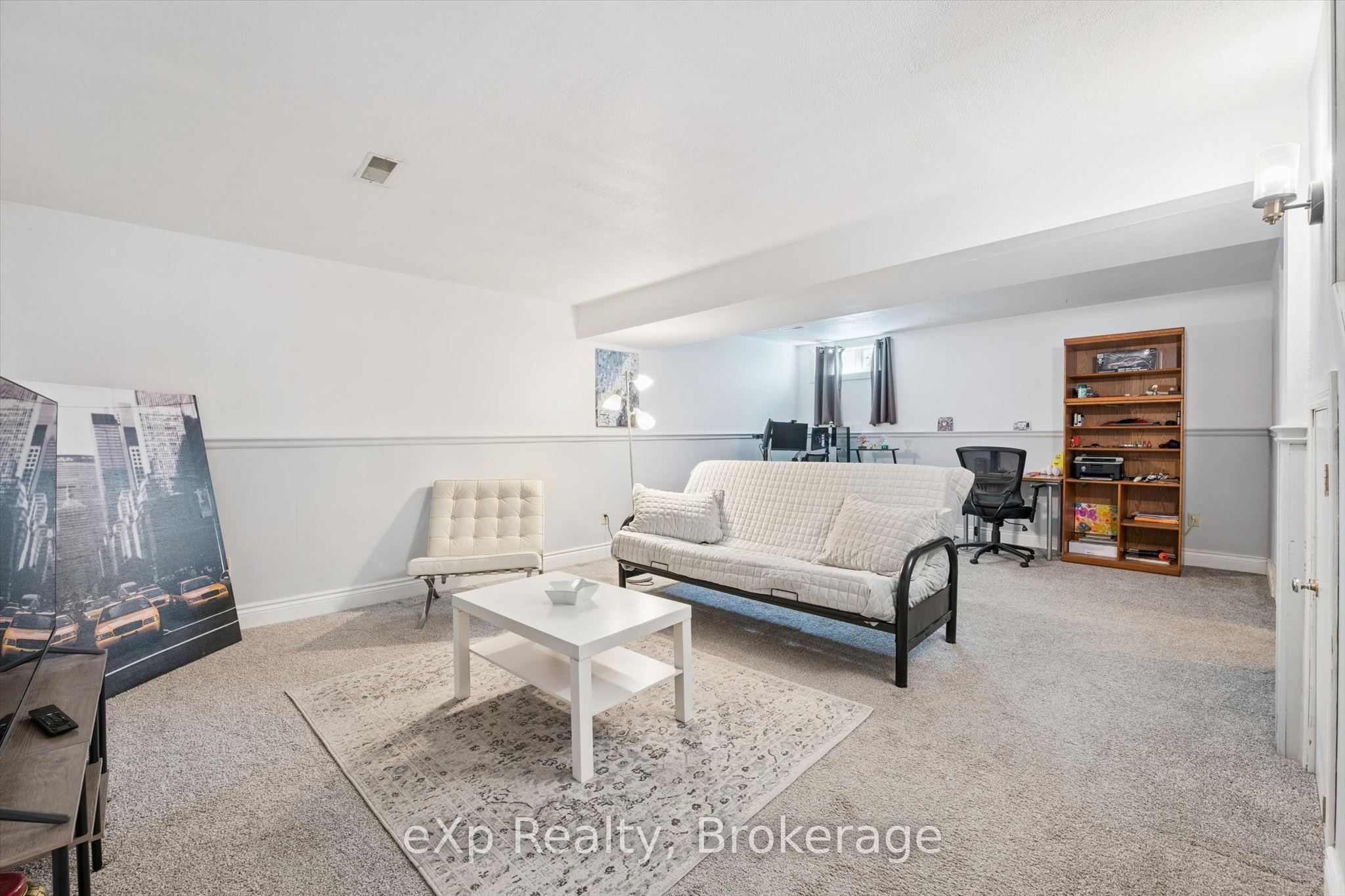 1 Chesterton Lane Property Photo 34