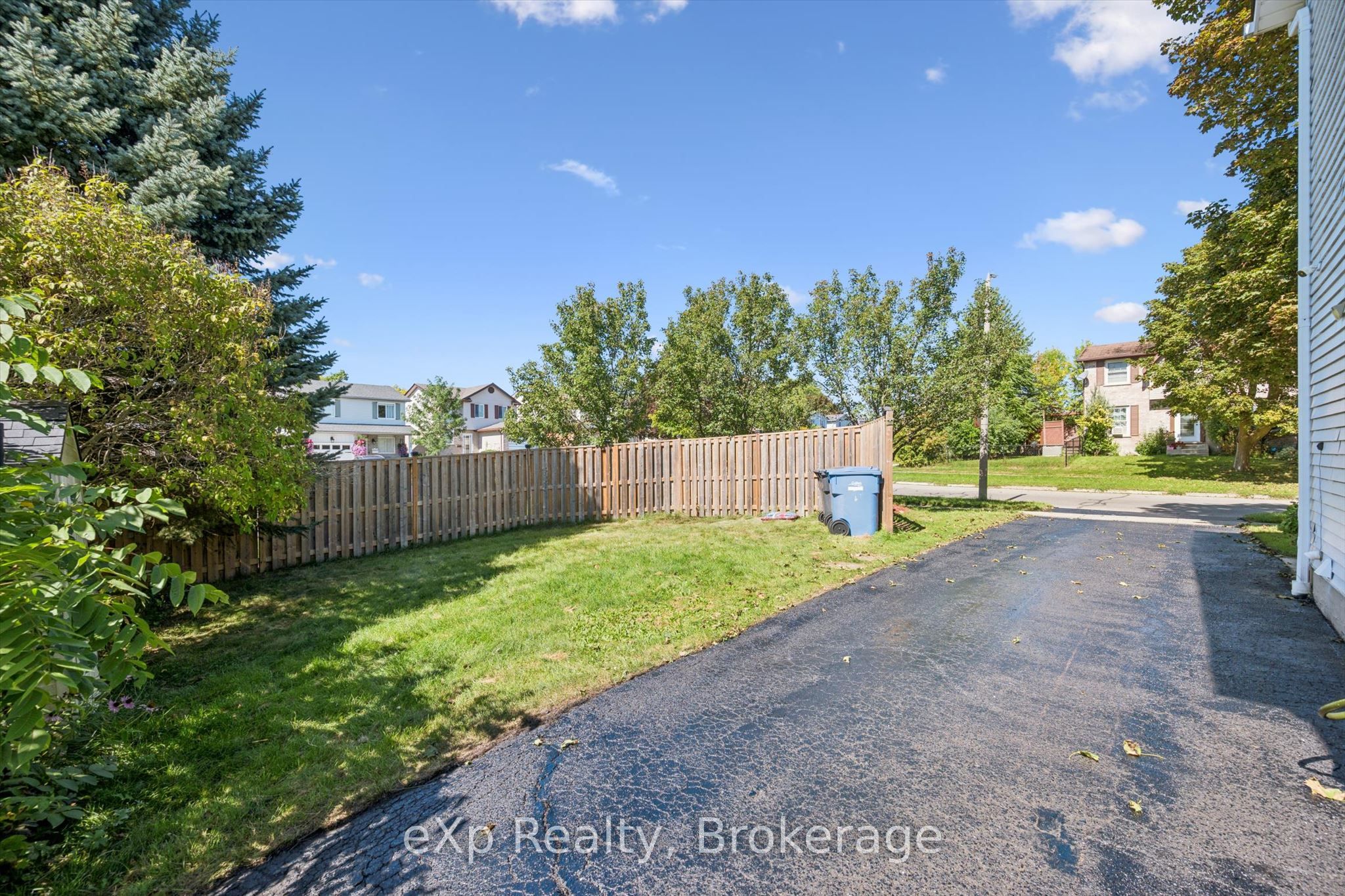 1 Chesterton Lane Property Photo 43