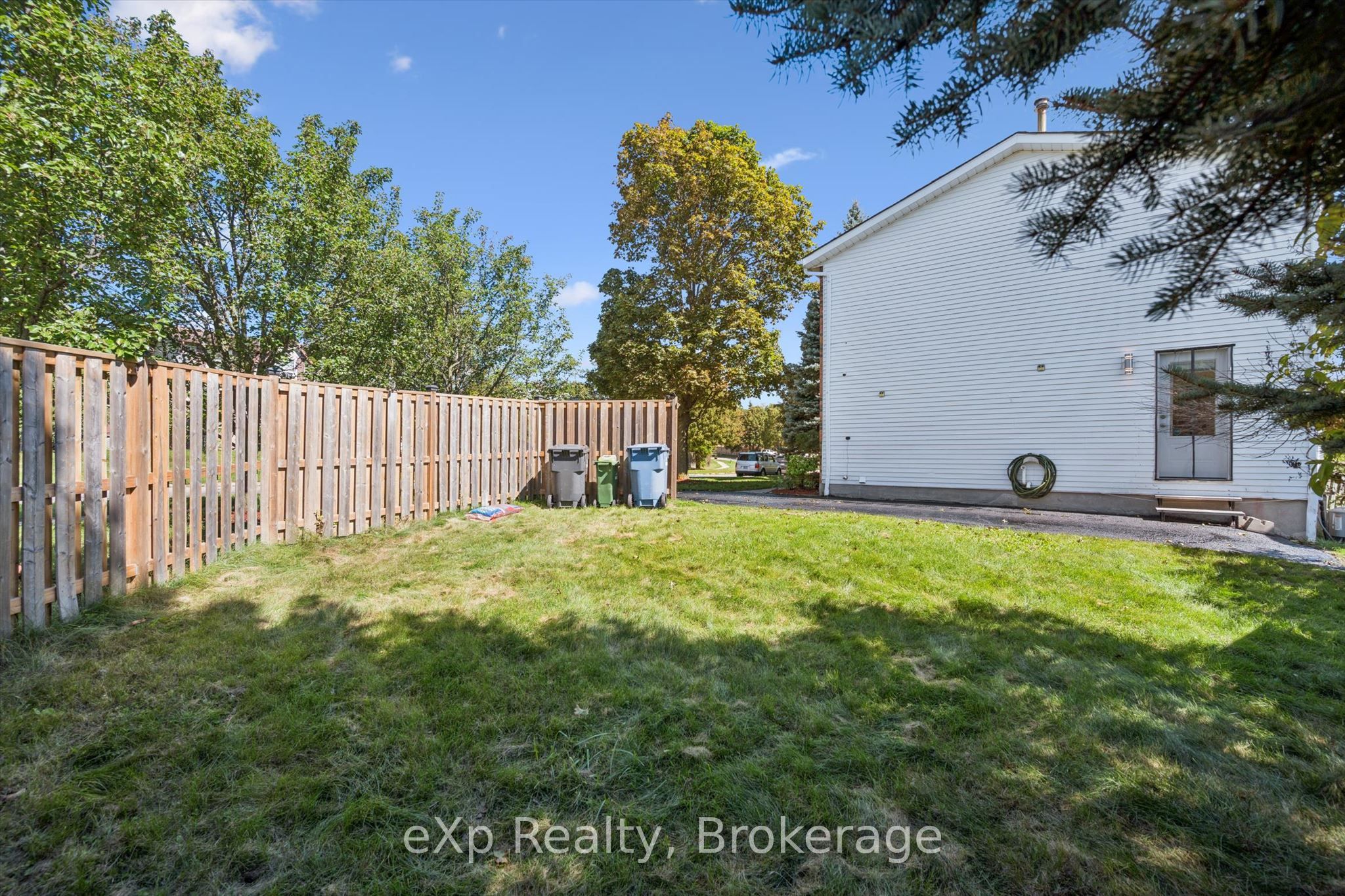 1 Chesterton Lane Property Photo 44
