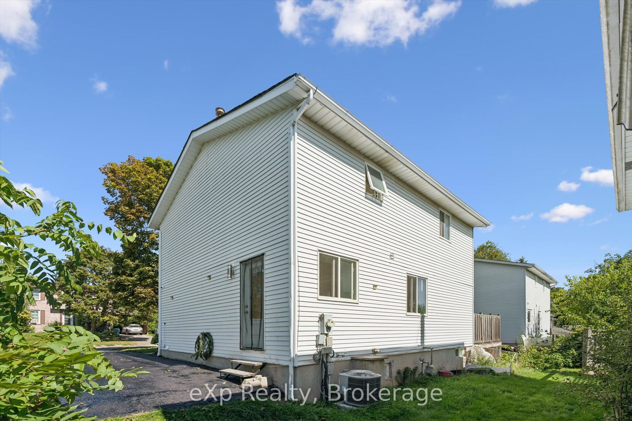 1 Chesterton Lane Property Photo 46