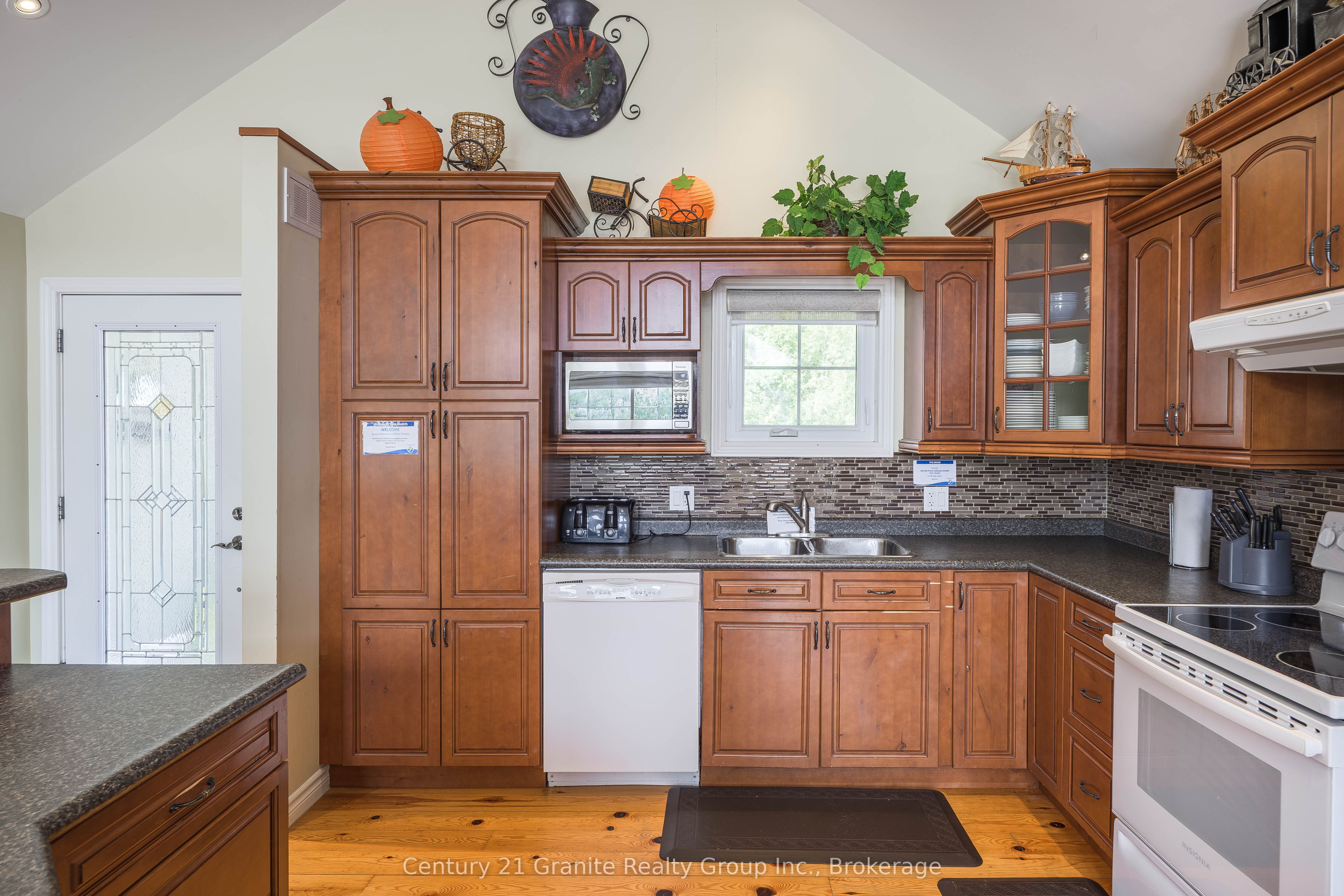 15190 Highway 118 Property Photo 15