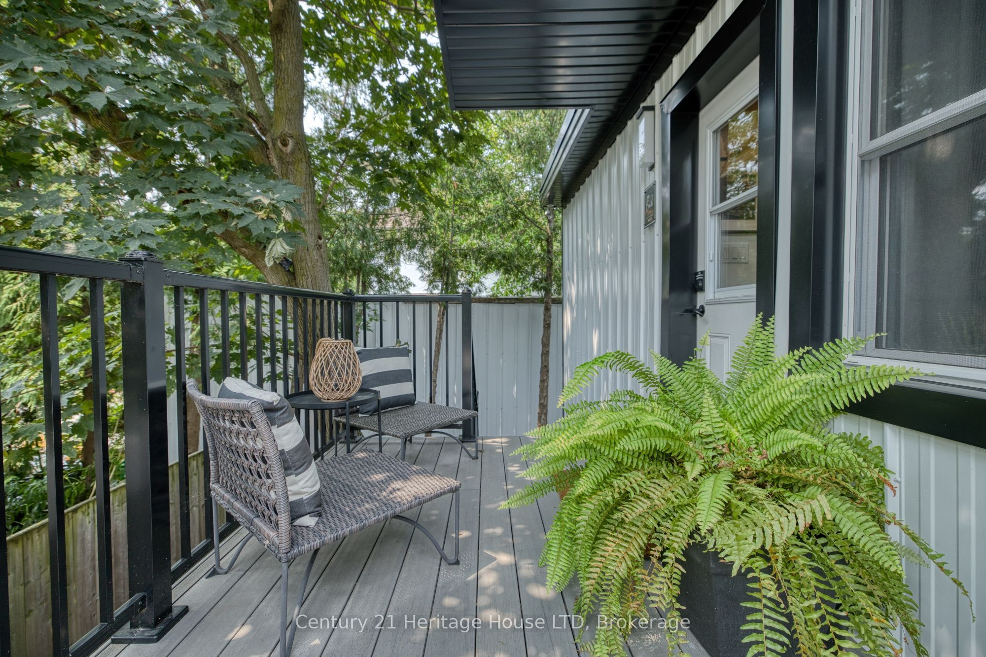 5204 King Street Property Photo 31