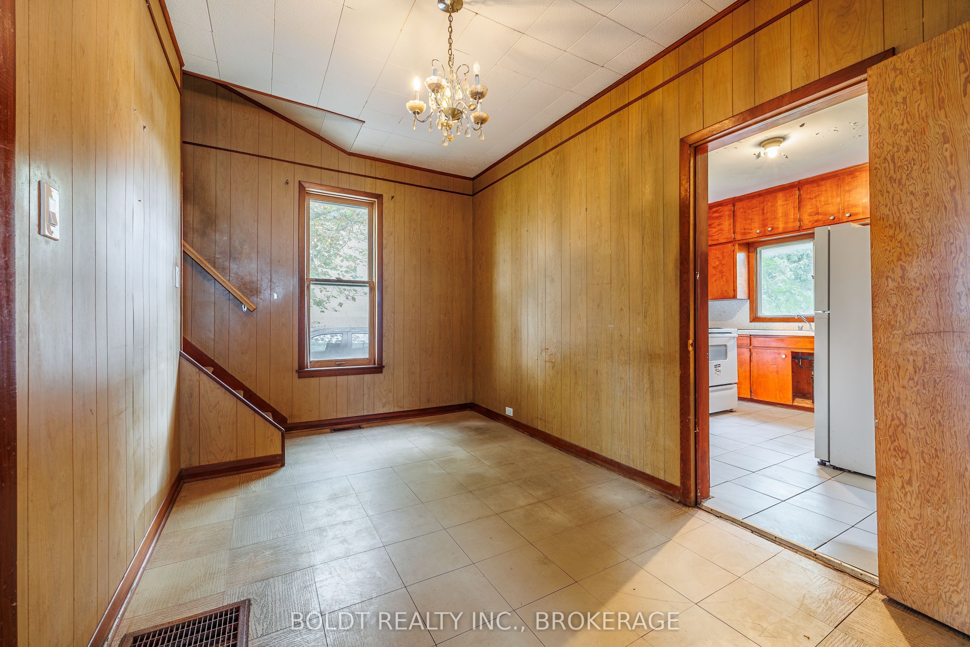 35 Regent Street Property Photo 6