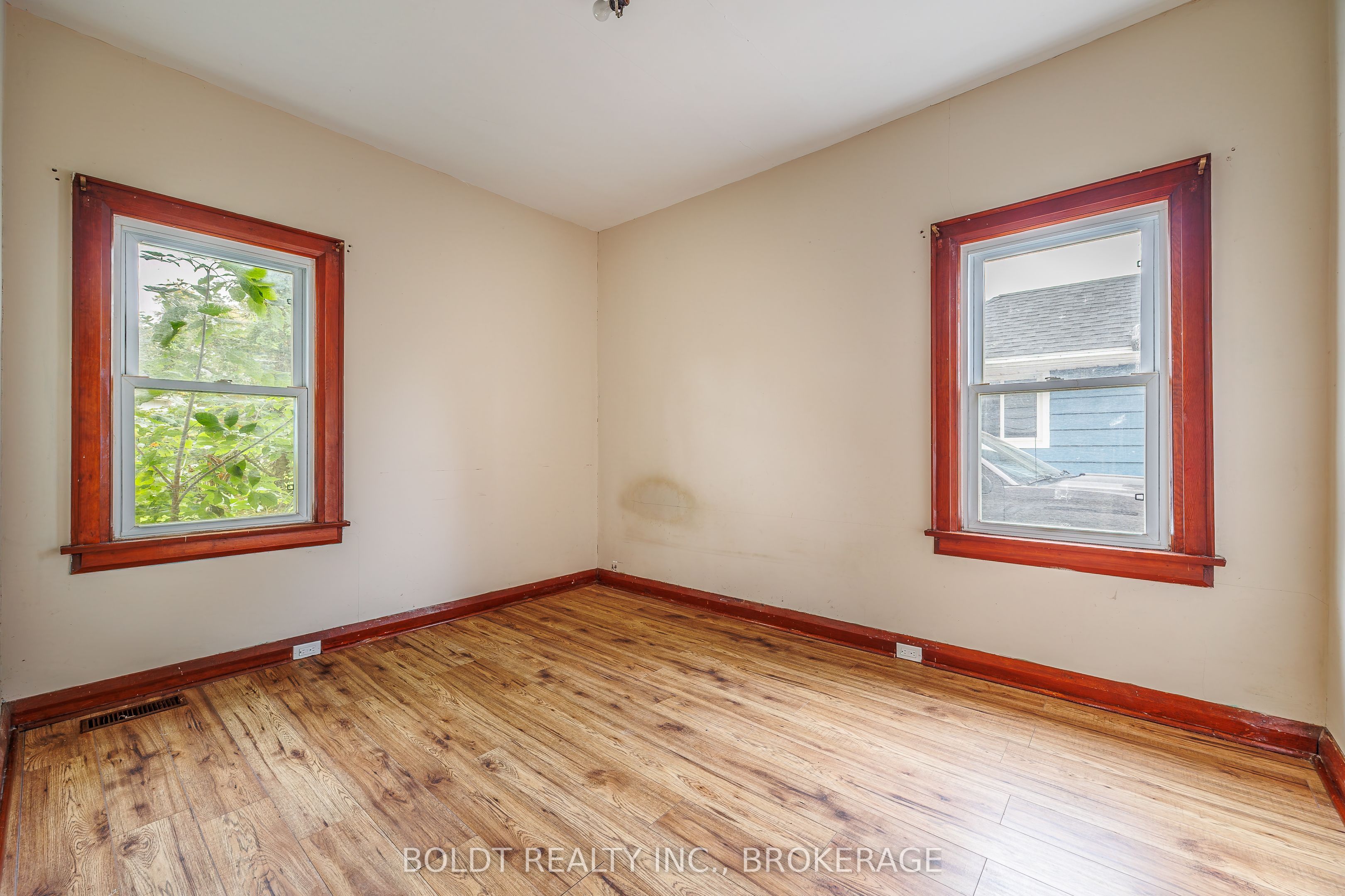 35 Regent Street Property Photo 14