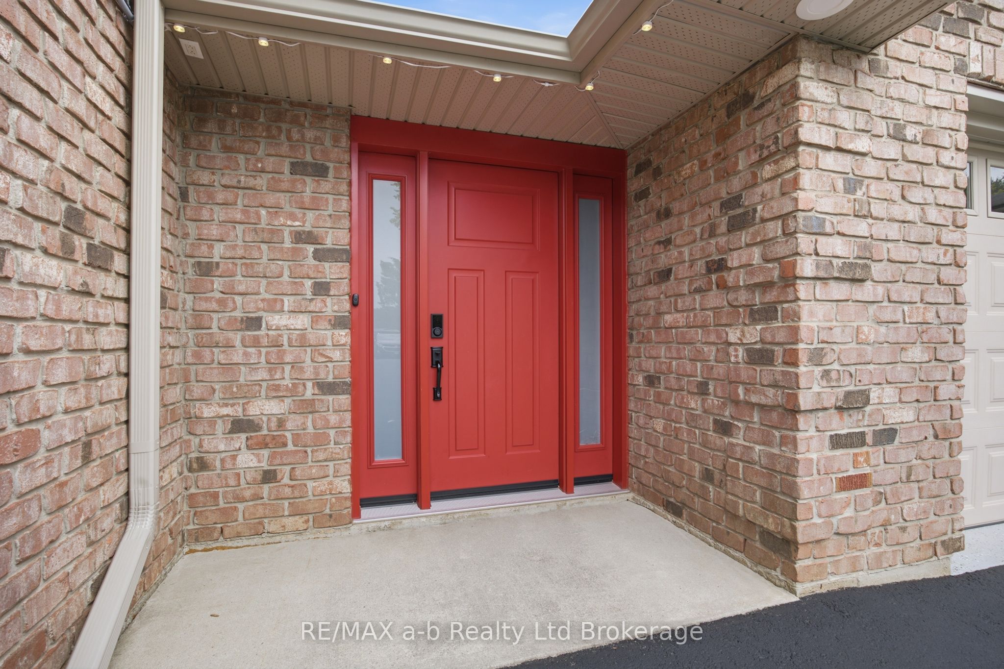 6744 Hacienda Road Property Photo 5