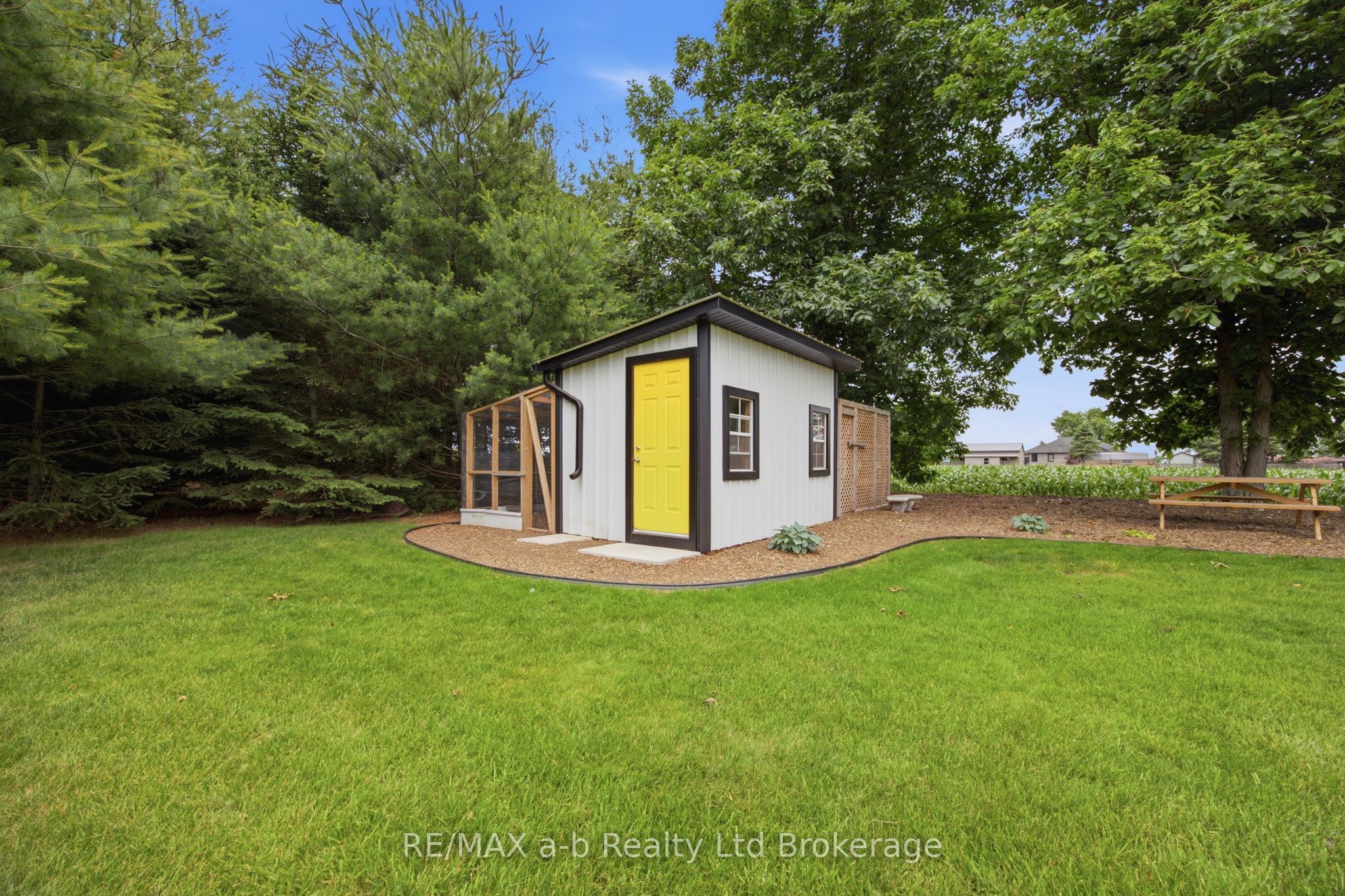 6744 Hacienda Road Property Photo 12