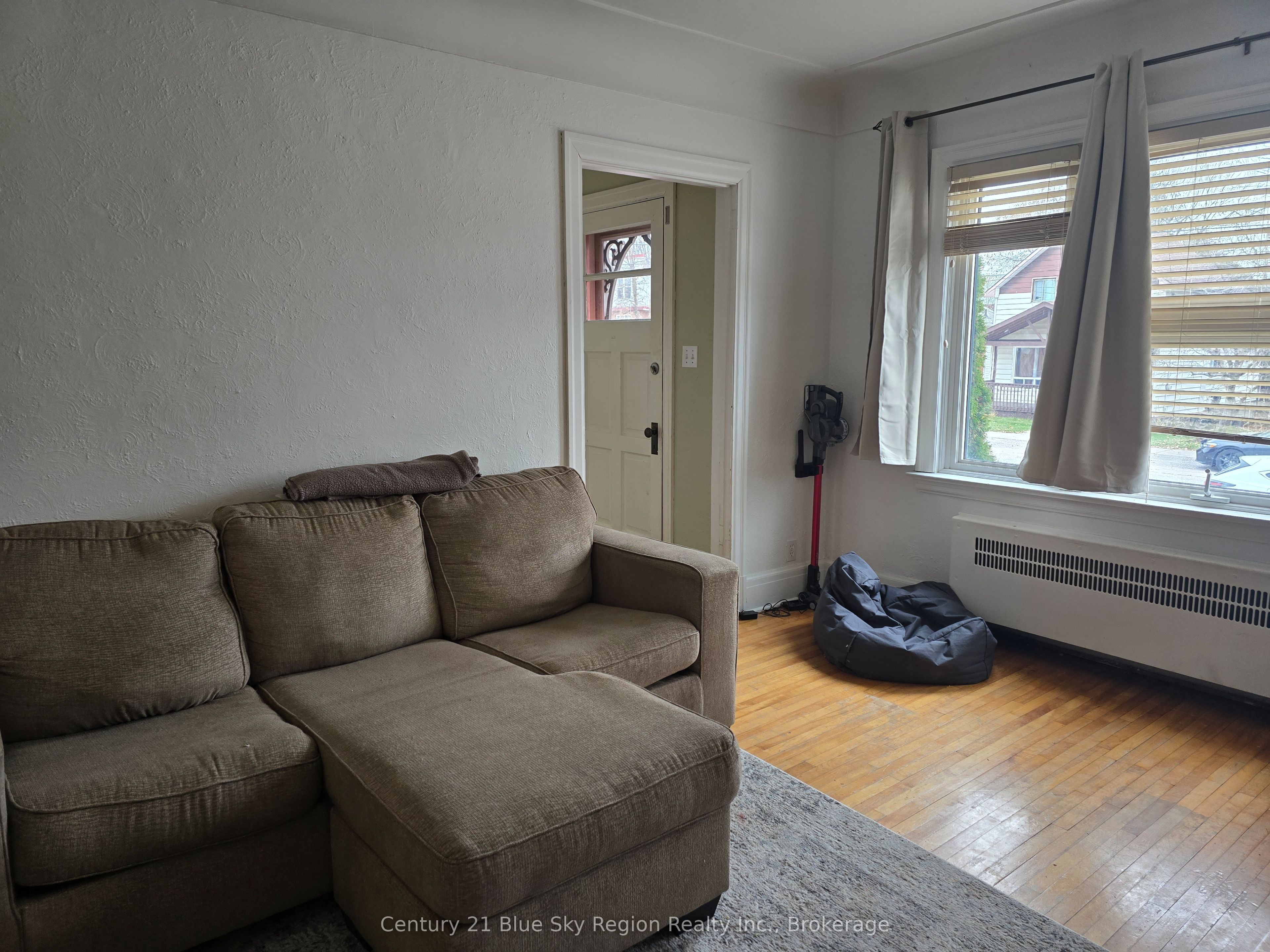 171 Fifth Avenue W Property Photo 20