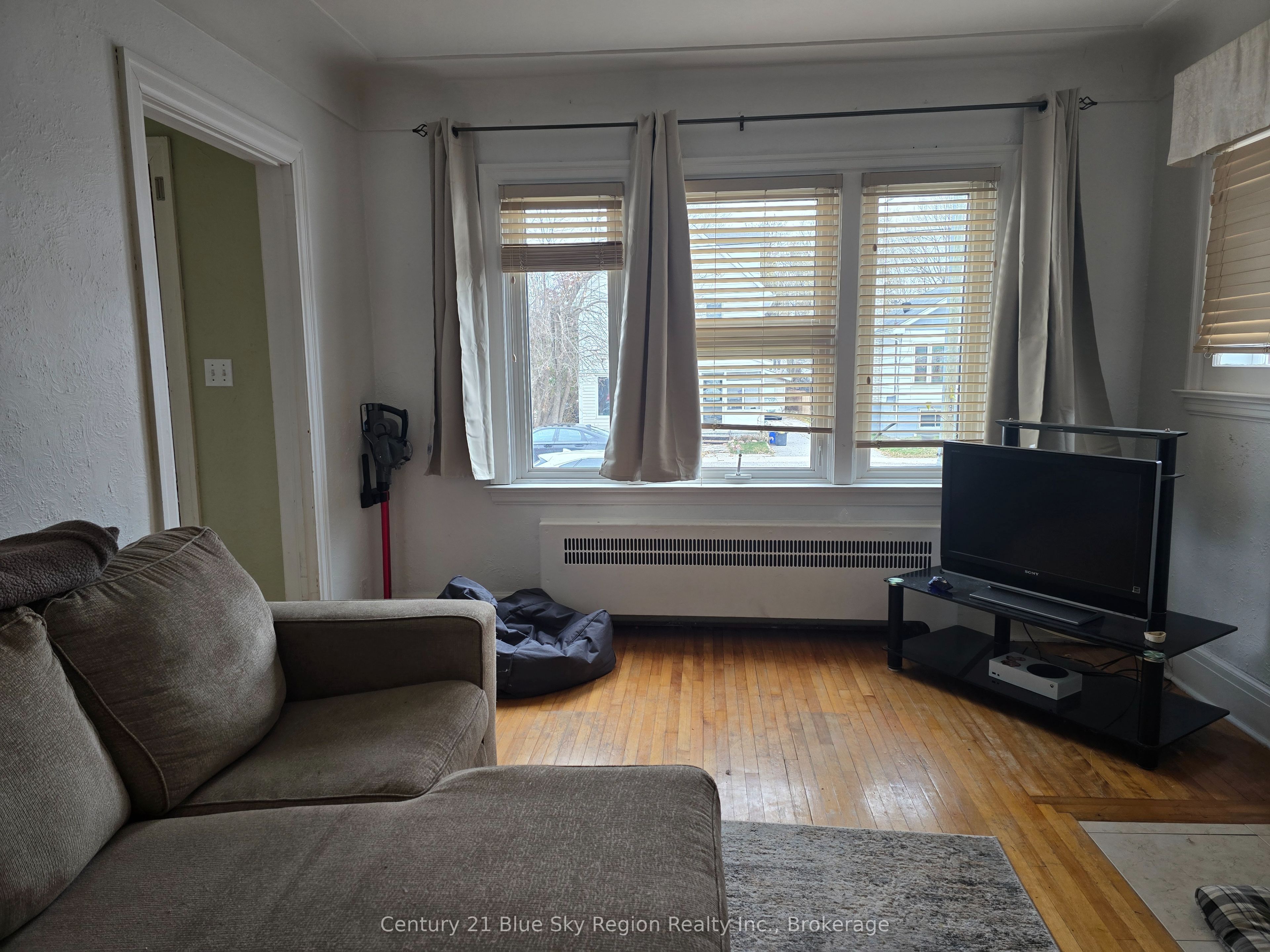 171 Fifth Avenue W Property Photo 22