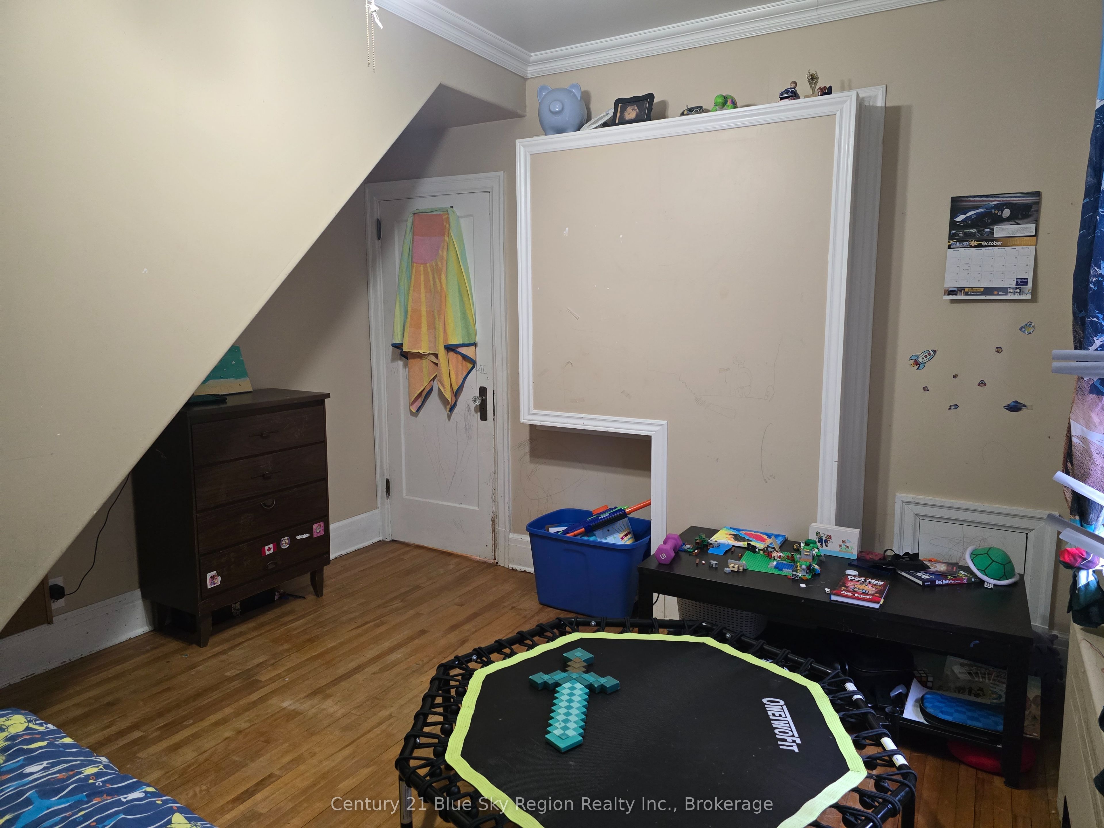 171 Fifth Avenue W Property Photo 25