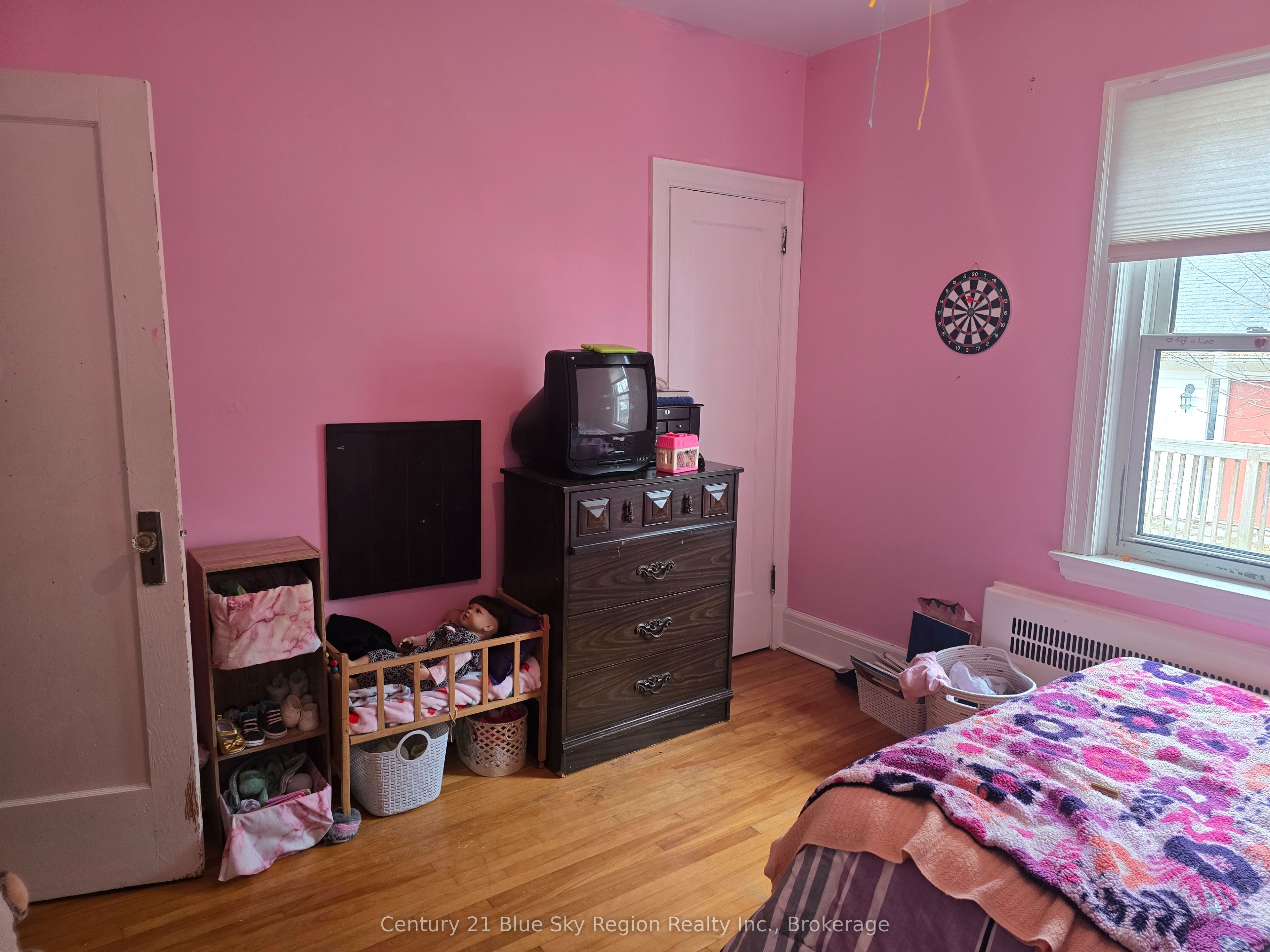 171 Fifth Avenue W Property Photo 27