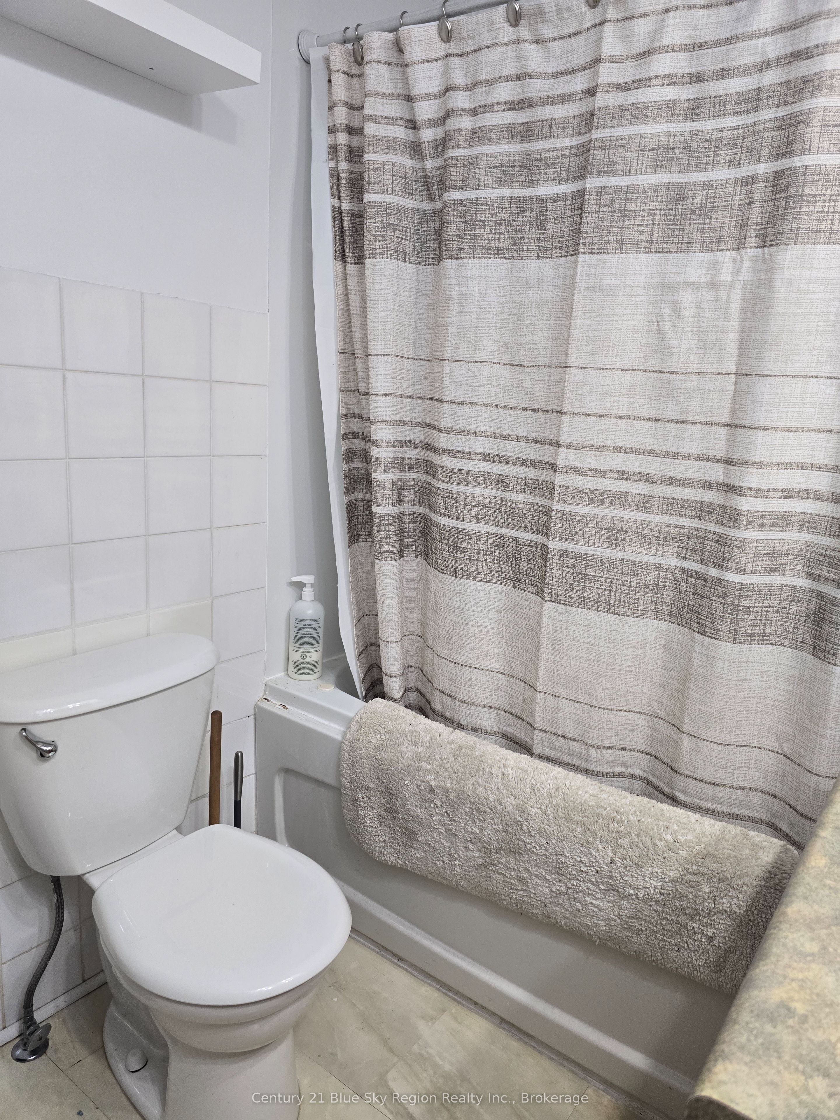 171 Fifth Avenue W Property Photo 30