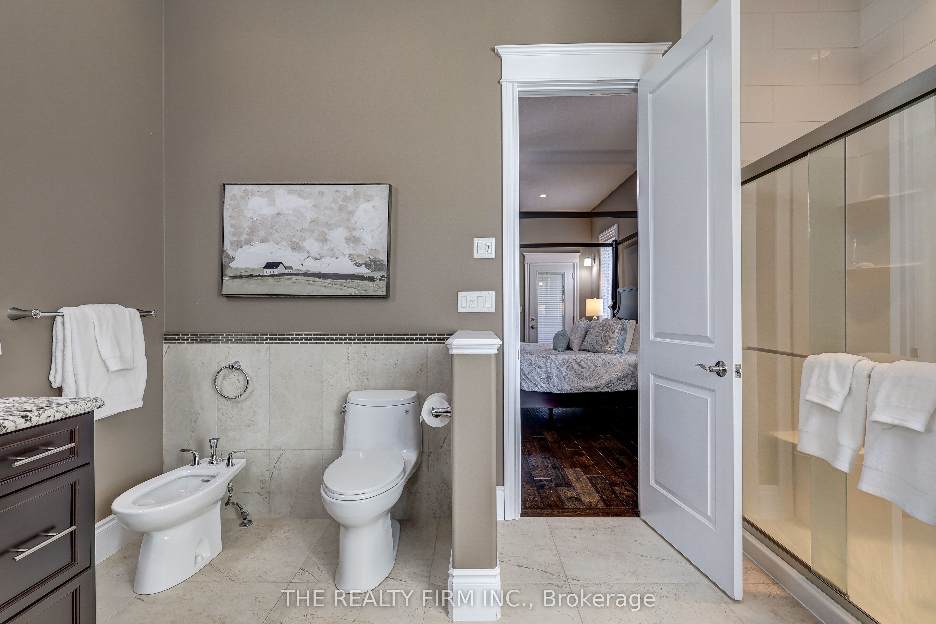 22060 Nissouri Road Property Photo 23