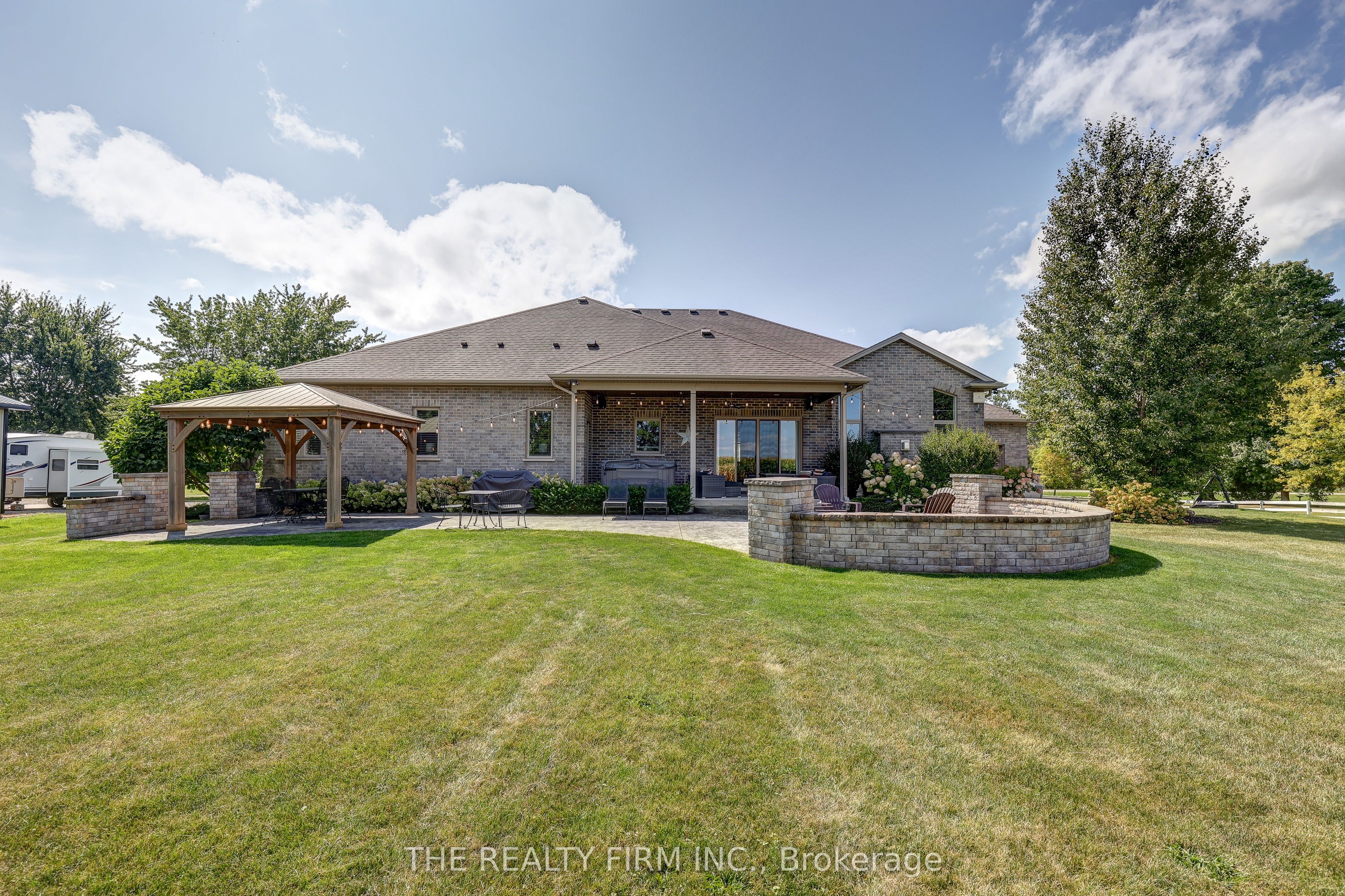 22060 Nissouri Road Property Photo 42