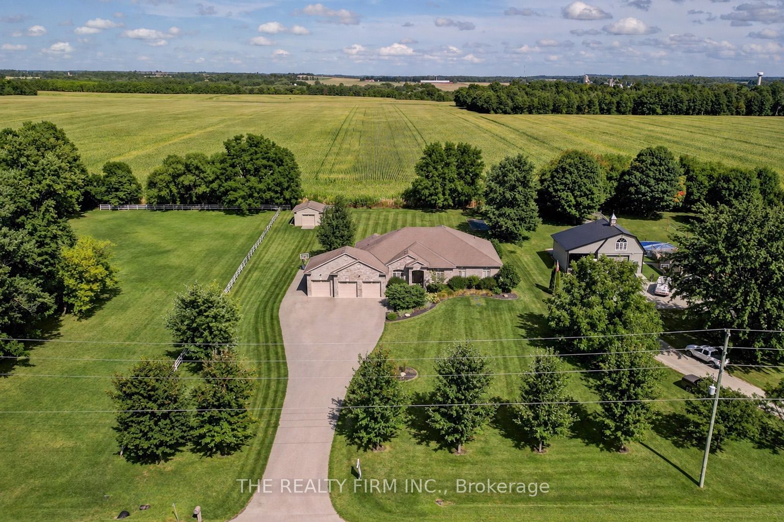 22060 Nissouri Road Property Photo 47