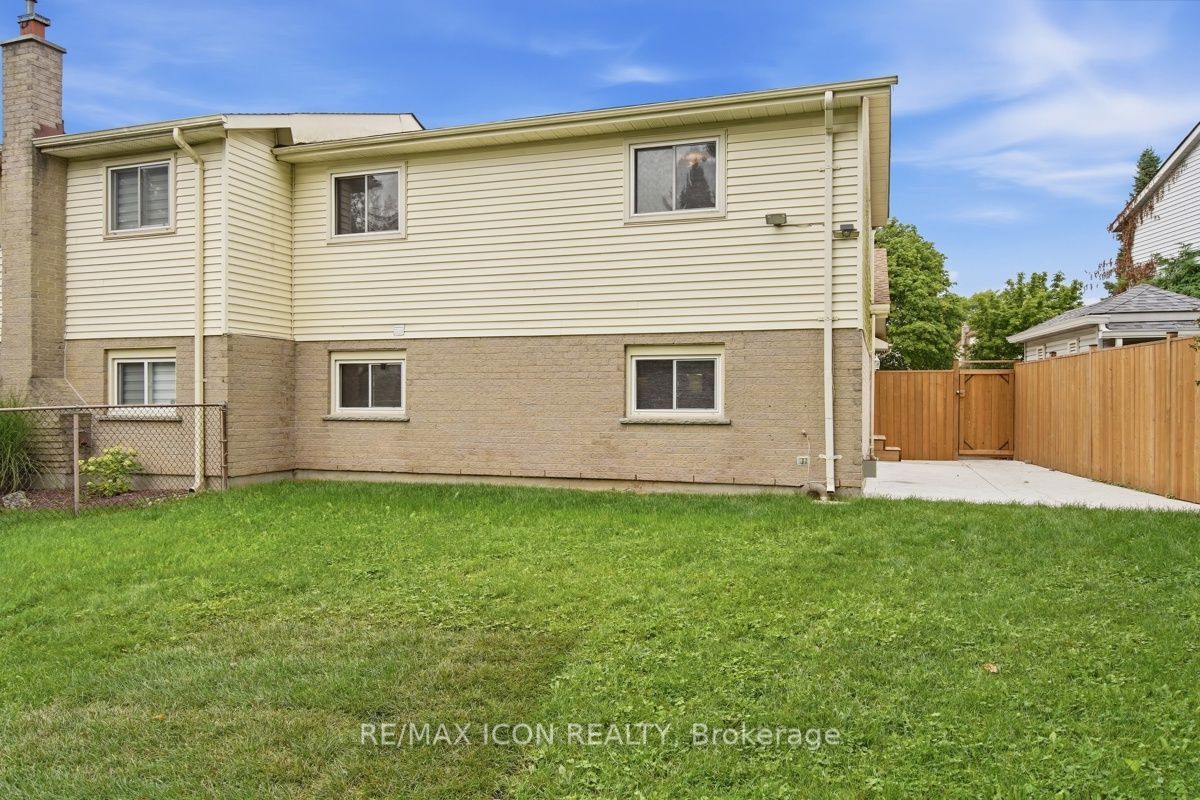 34 Salvia Street Property Photo 30