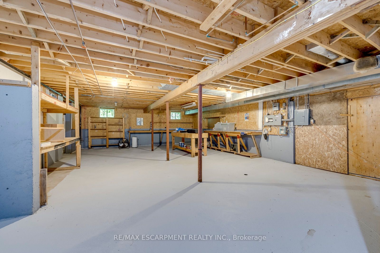 555118 Mono Amaranth Townline Property Photo 36